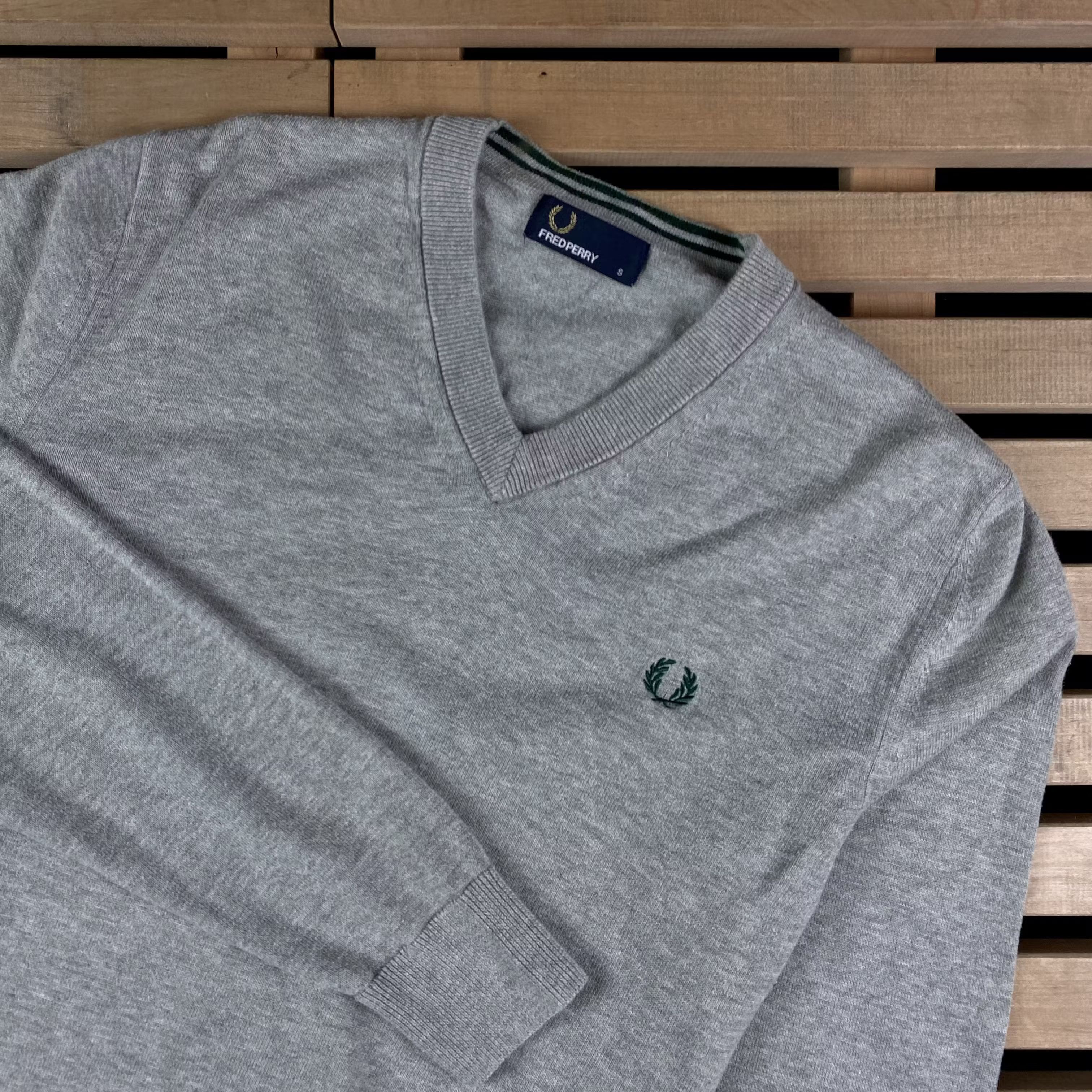 Fred Perry Mens Jumper Long Sleeve V-Neck Fred Perry Size S Size US S / EU 44-46 / 1 - 2 Thumbnail