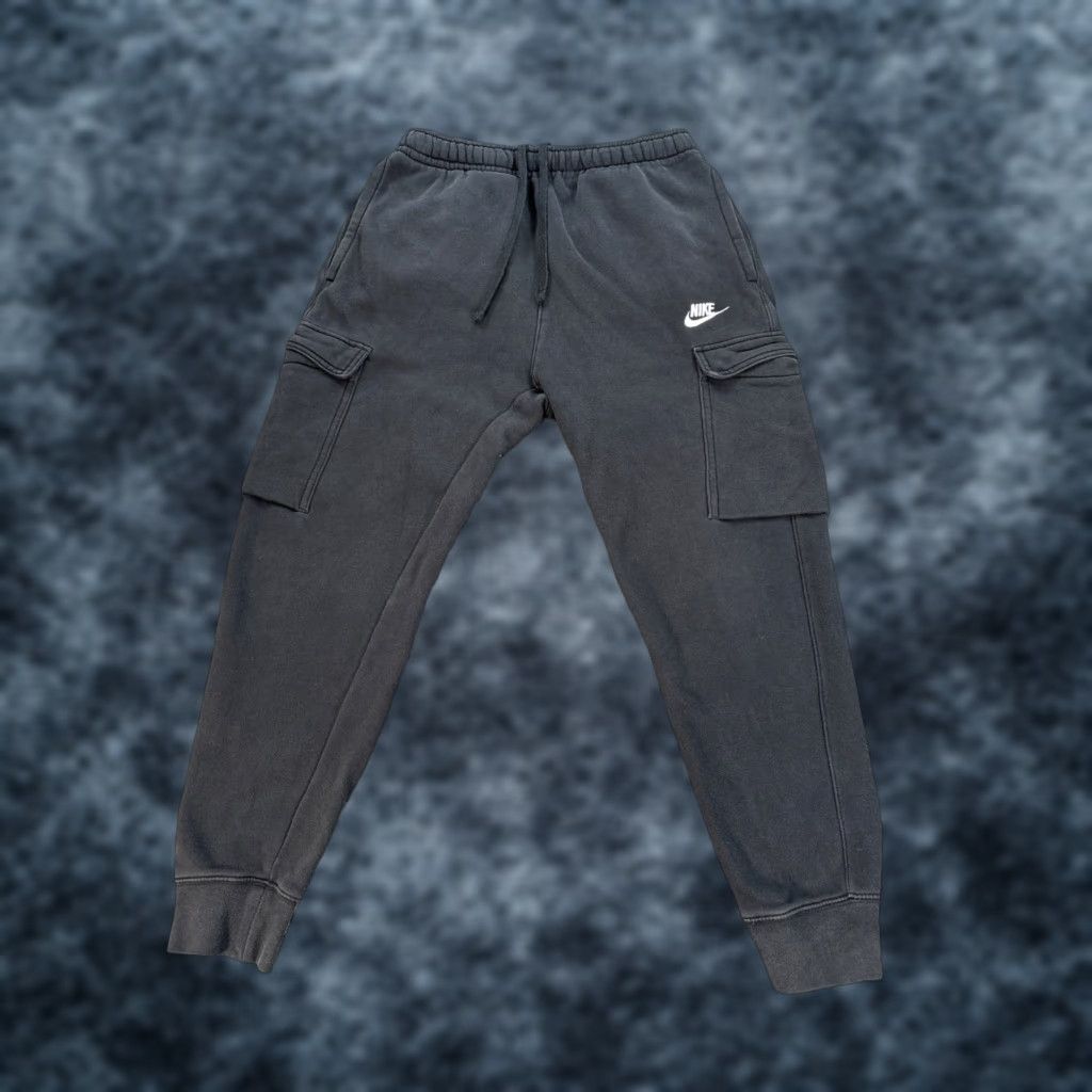 Nike Nike Cargo Sweatpants Mens S Drawstring Pockets Black Fleece Cotton Polyester Athletic Logo Heritage Size US 29 - 1 Thumbnail
