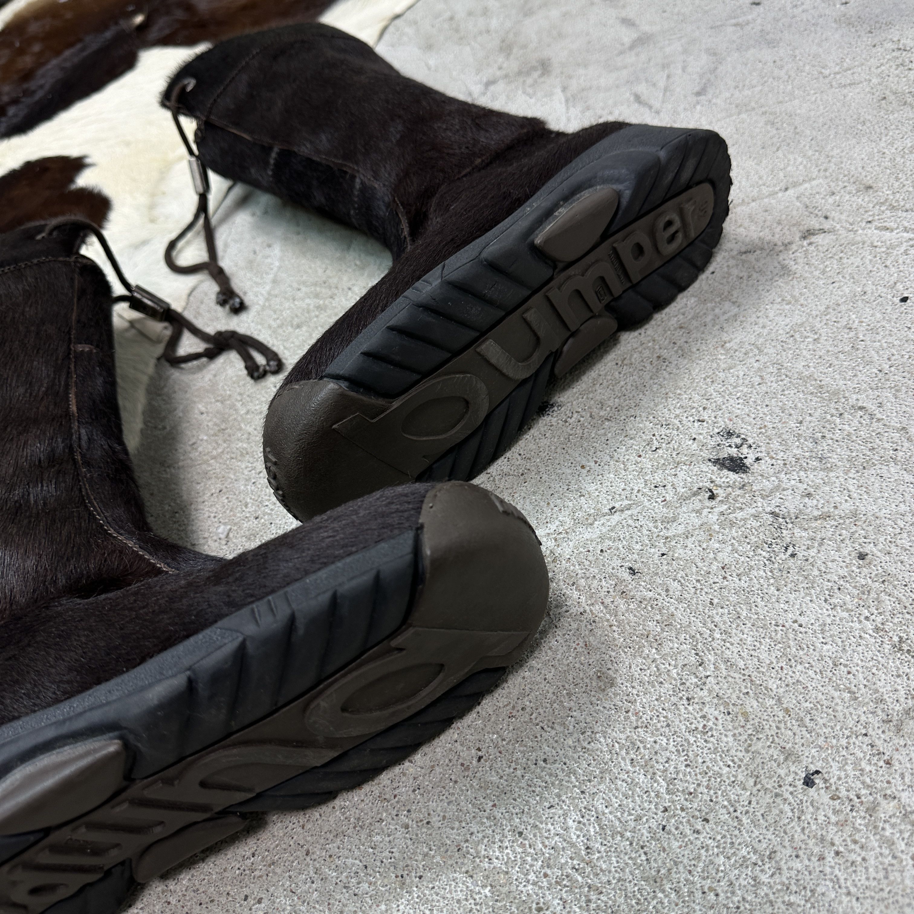 Vintage Vintage Leather Bumper Pony Hair Snowboots Y2K Size US 6 / IT 36 - 8 Thumbnail