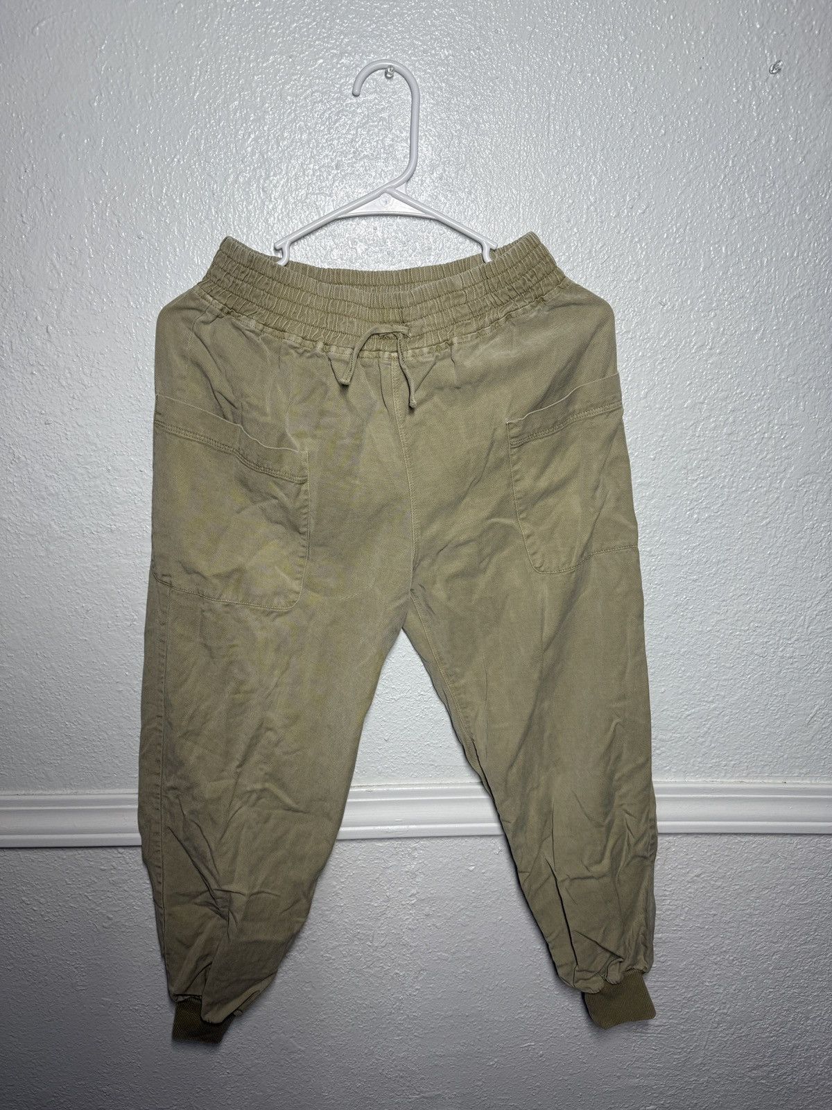 Zara Zara beige cargo pants Size 25" / US 0 / IT 36 - 1 Thumbnail