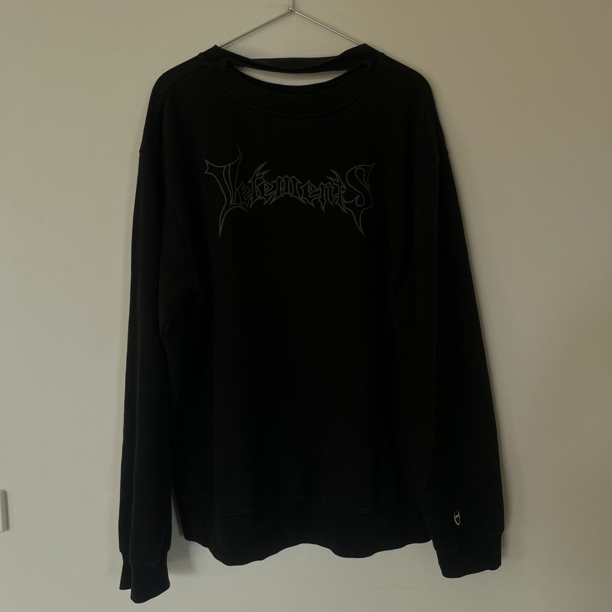 Vetements Vetements SS16 Heavy Metal Reversible Crewneck Size US XS / EU 42 / 0 - 2 Thumbnail