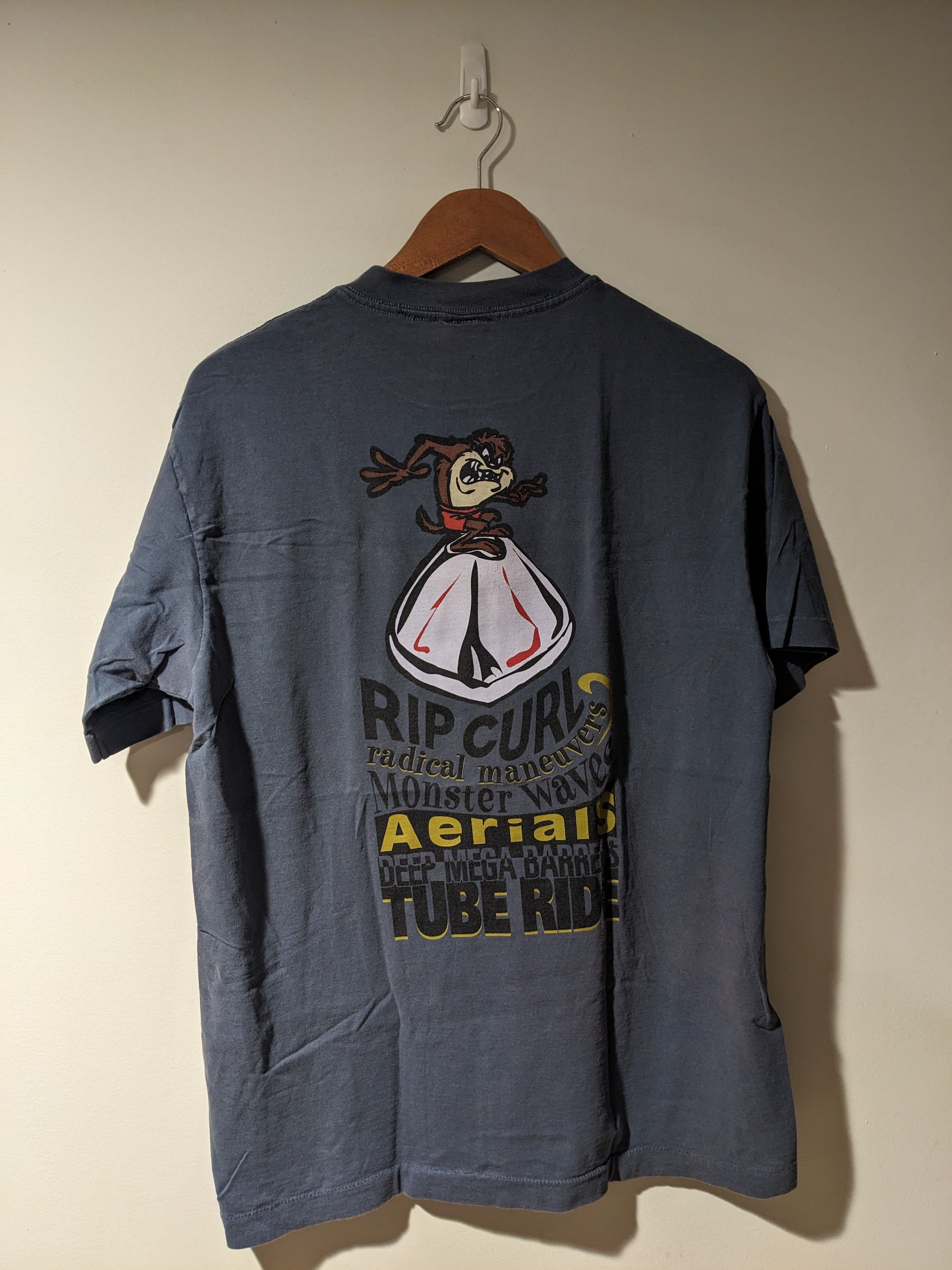 Cartoon Network × Vintage Vintage 90s Looney Tunes Taz Surf Wear Blue Medium T-Shirt Size US M / EU 48-50 / 2 - 1 Thumbnail