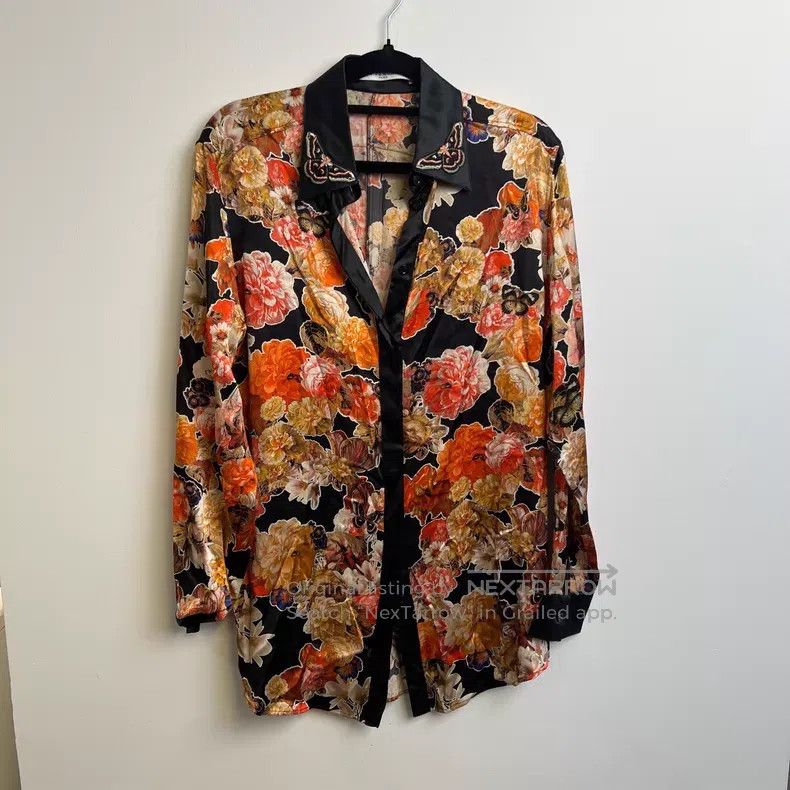 Givenchy Givenchy Silk floral butterfly blouse Size XS / US 0-2 / IT 36-38 - 1 Thumbnail