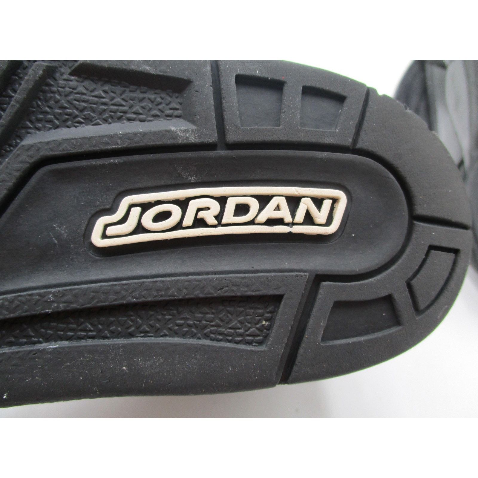 Jordan Brand Jordan Kids Sz 10C 'Black Cat' Retro Sneakers DM0968-001 1T9 Size US 9.5 / EU 42-43 - 10 Thumbnail