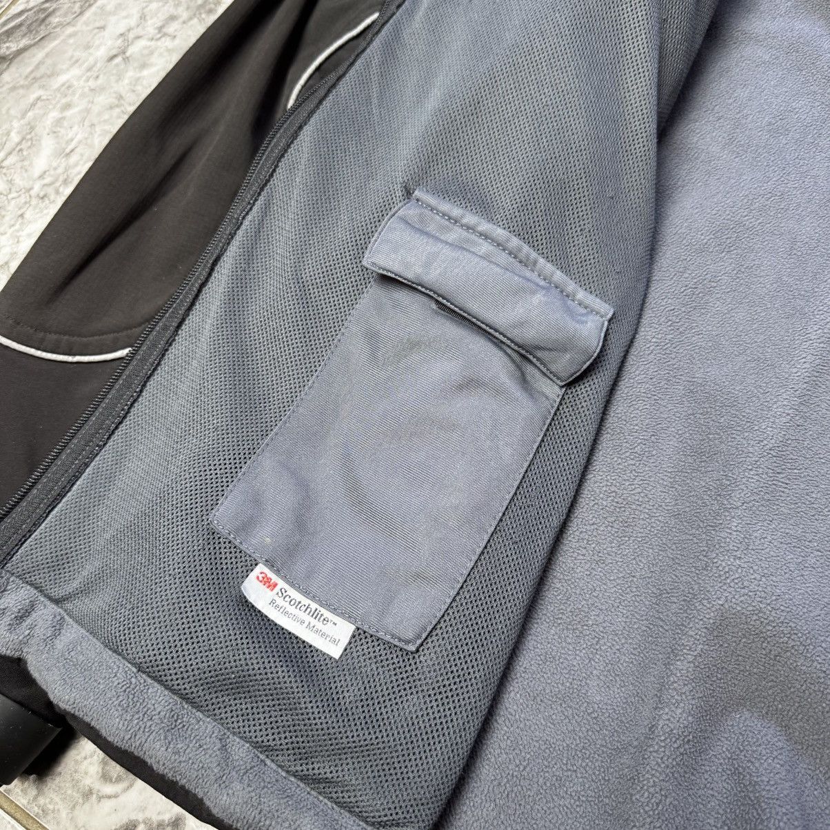 Mercedes-Benz Vintage Mercedes-Benz Jacket Soft Shell Y2K Size US L / EU 52-54 / 3 - 6 Thumbnail