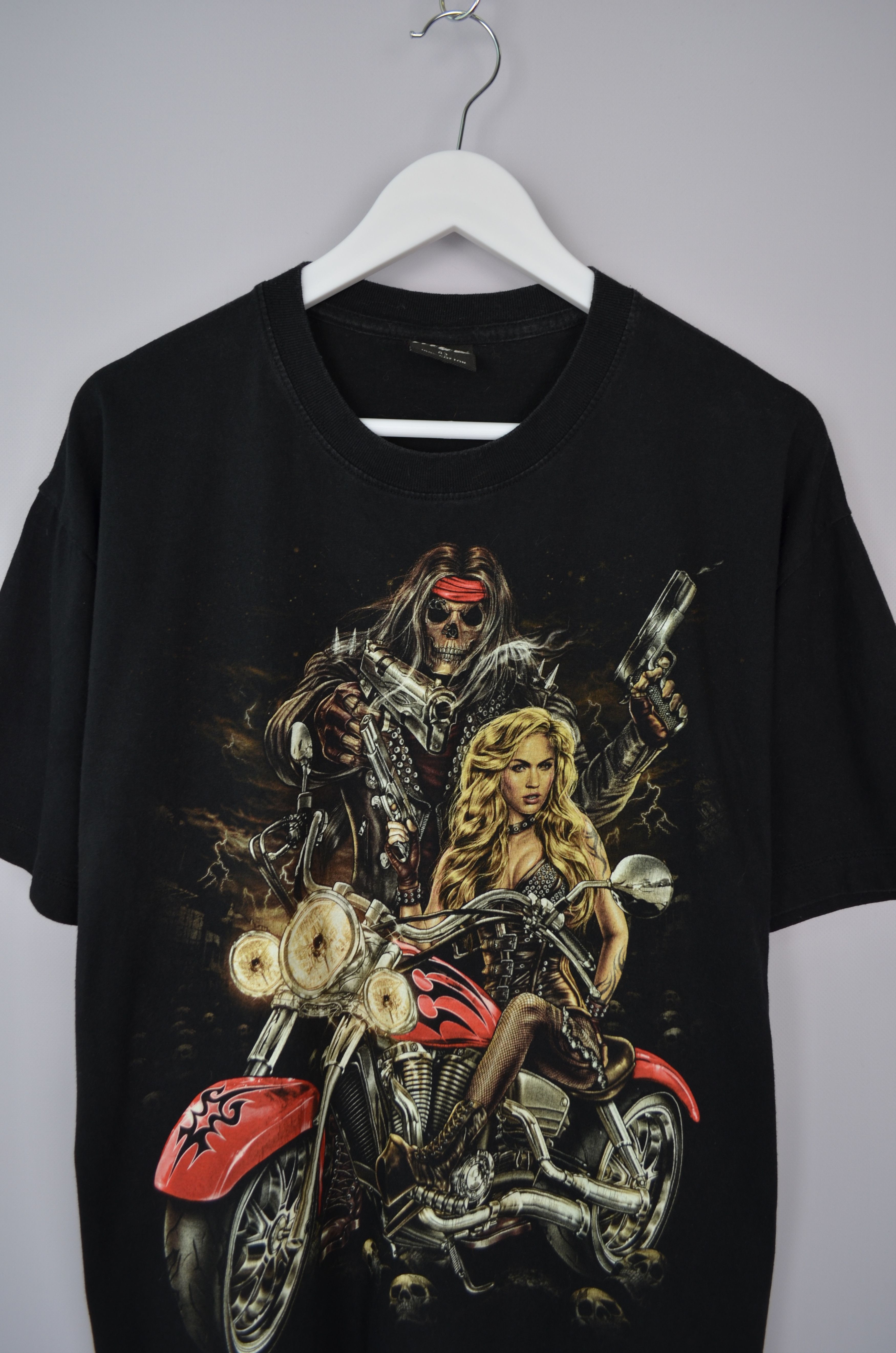 Other Vintage WILD Skull Bike Rock Girl Print T Shirt L 90s y2k Size US L / EU 52-54 / 3 - 2 Thumbnail