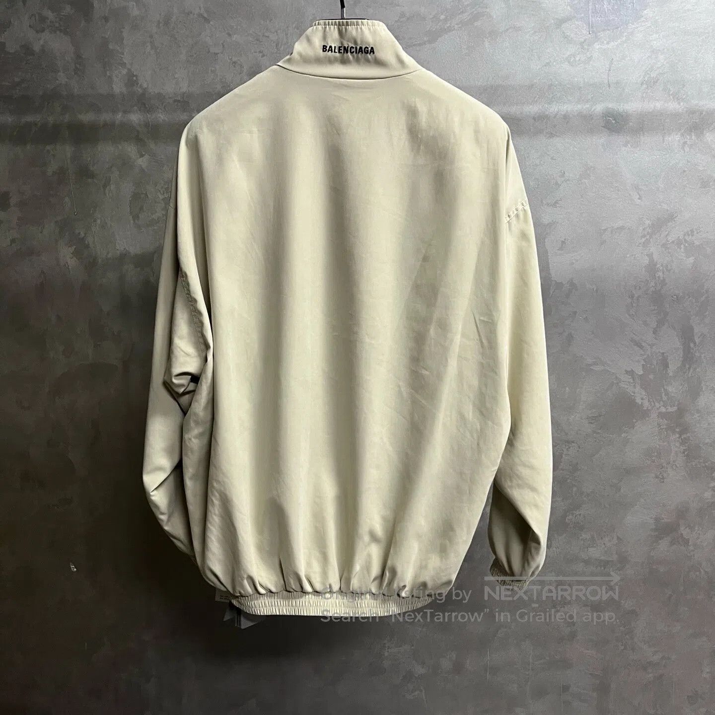 Balenciaga Balenciaga Vest with a collar, zipper, and sporty design| Size US M / EU 48-50 / 2 - 5 Thumbnail