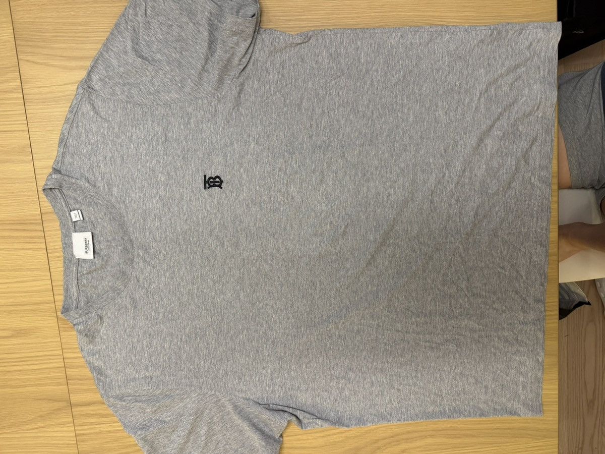 Burberry Burberry London England TB Monogram Embroidered Tee Size US XXL / EU 58 / 5 - 1 Thumbnail