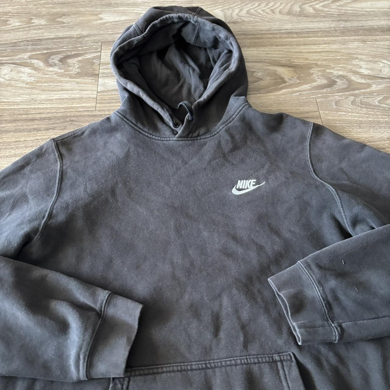 Nike Crazy Vintage Y2K/2000s Black Nike Streetwear Essential Pullover Hoodie! Size M Size US M / EU 48-50 / 2 - 5 Thumbnail