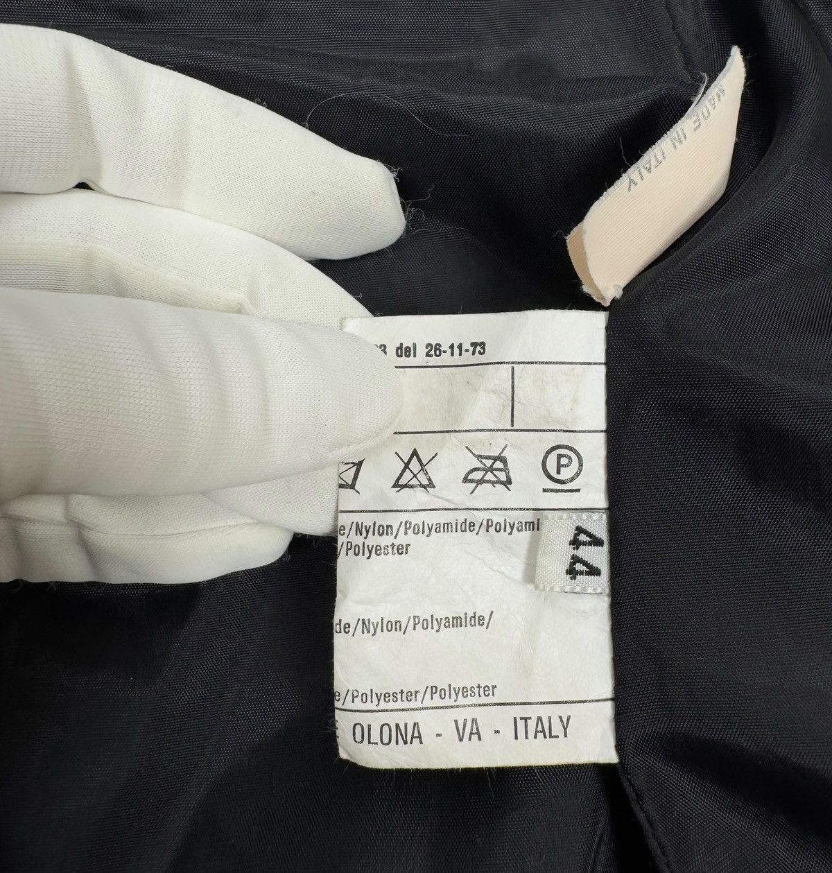 Versace × Vintage Versace Sport Vintage Warm Coat size IT44 Size M / US 6-8 / IT 42-44 - 20 Thumbnail