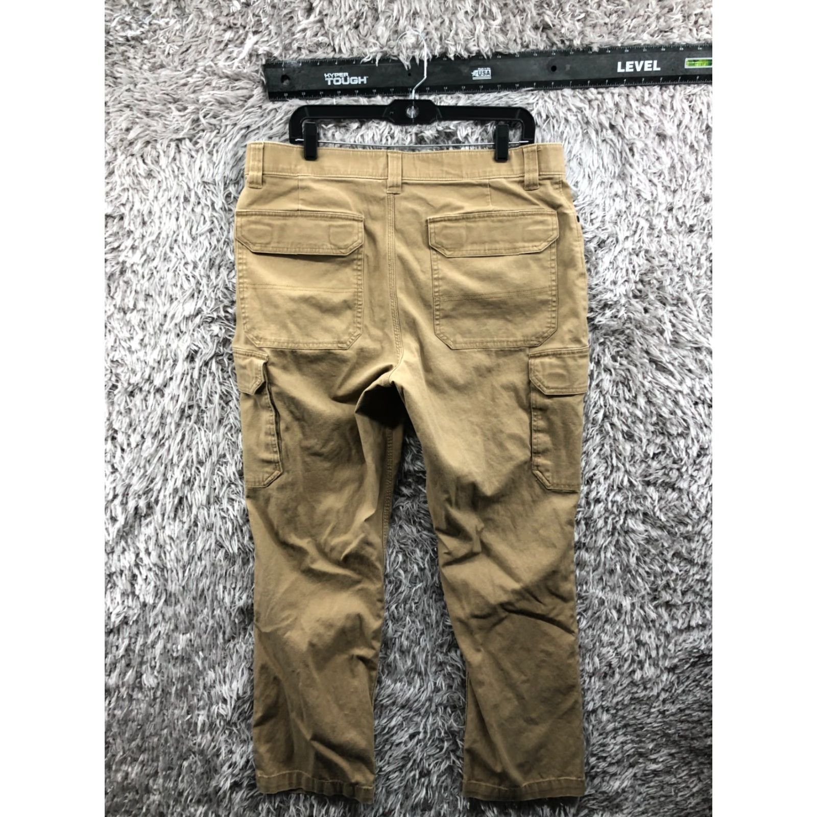 Croft & Barrow Croft & Barrow Chino Pants Straight Mens 36x30 Beige Stretch Casual Workwear 5-Pocket Design Zip Button Flat Front Regular Mens Size US 36 / EU 52 - 5 Thumbnail