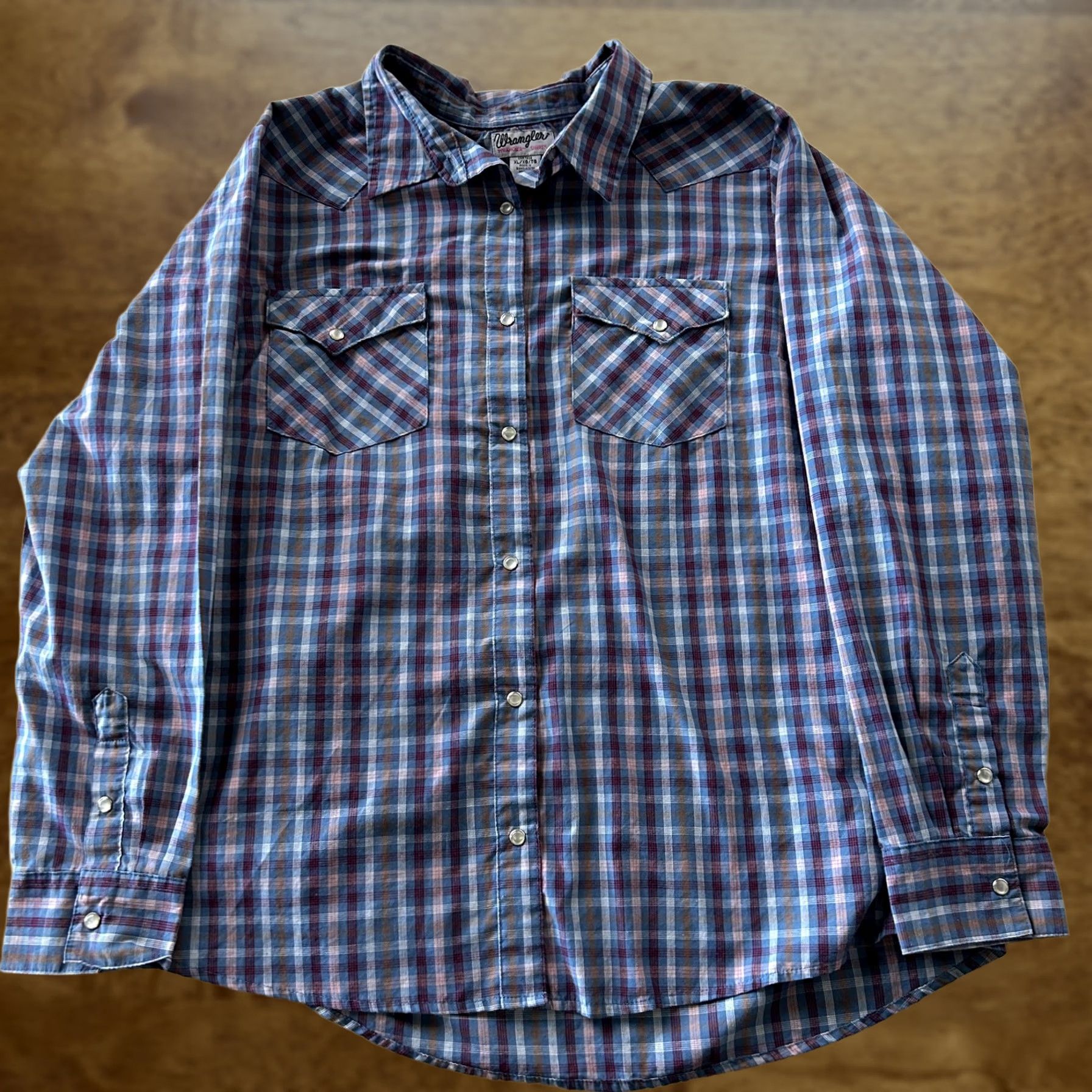 Wrangler Wrangler Shirt Womens XL Blue Plaid Long Sleeve Western Pearl Snap Workwear Size XL / US 12-14 / IT 48-50 - 1 Thumbnail