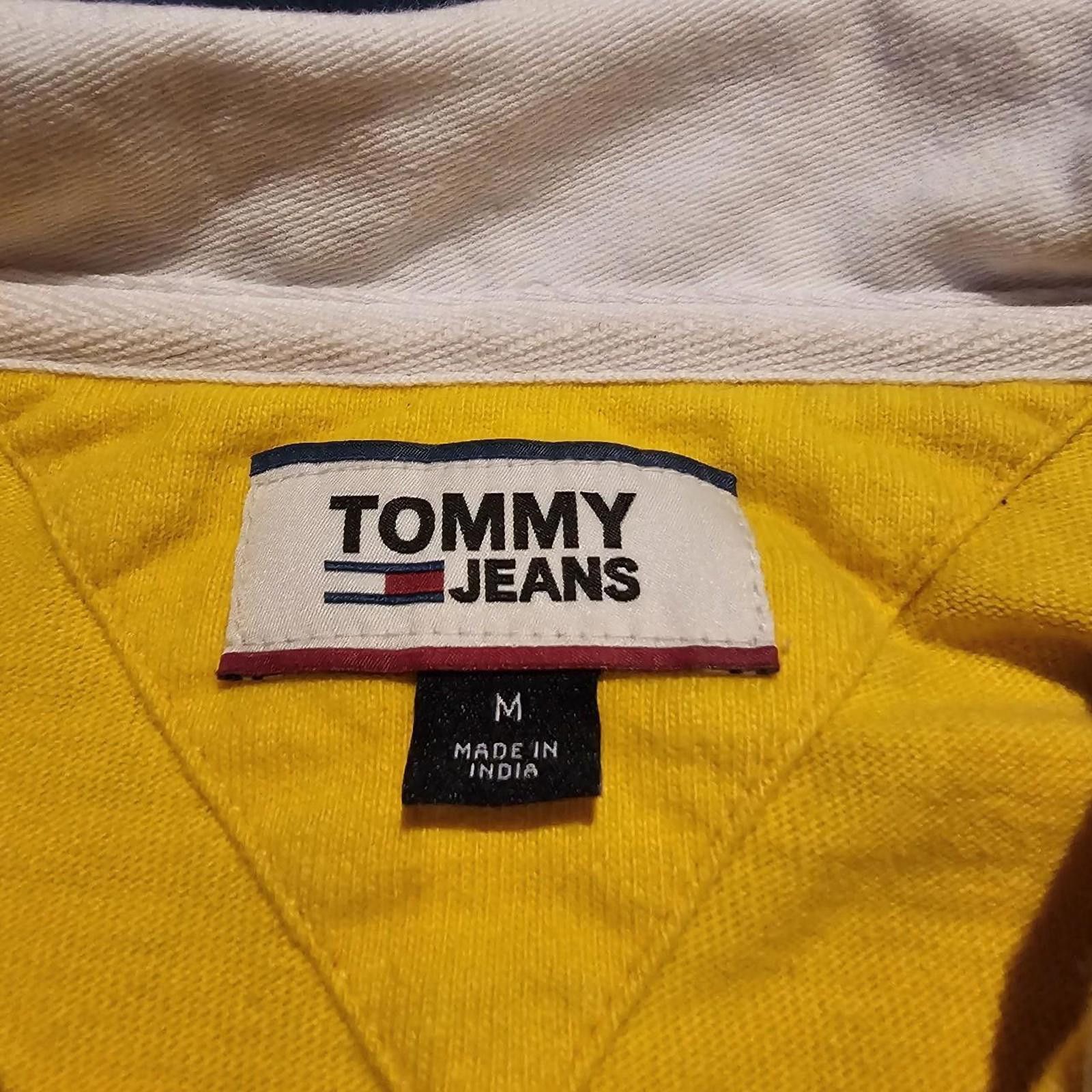 Tommy Hilfiger Tommy Hilfiger Vintage Yellow and Navy Polo-shirt Size US M / EU 48-50 / 2 - 6 Thumbnail