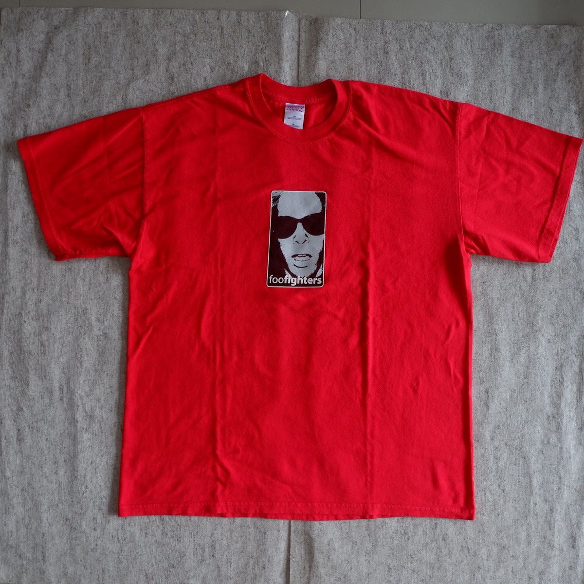 Band Tees × Vintage Tshirt Foo Fighters 00s Size US XL / EU 56 / 4 - 1 Thumbnail