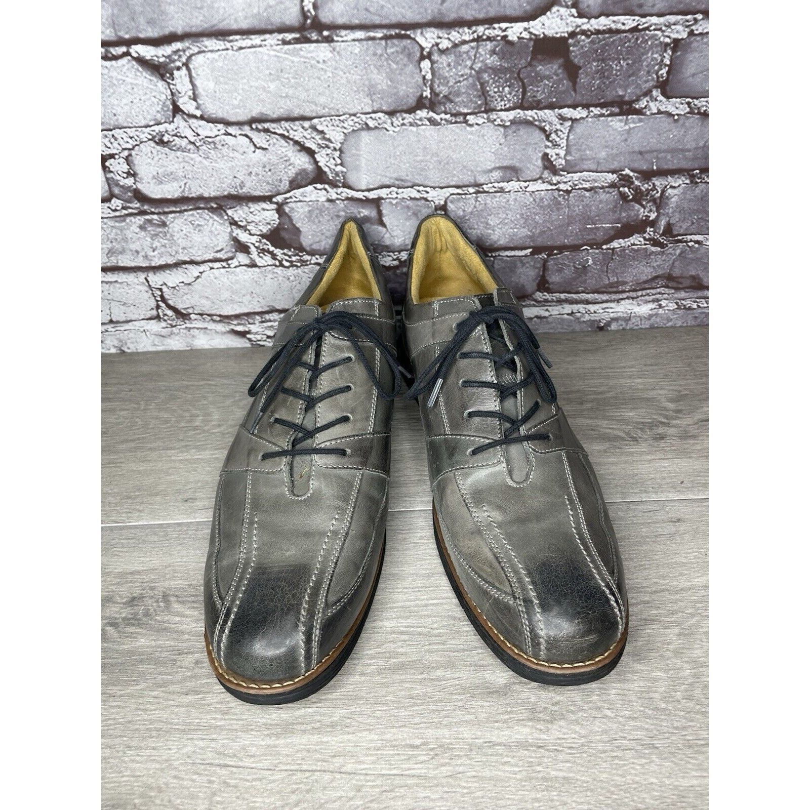 Sandro Moscoloni Sandro Moscoloni Gray Leather Bicycle Toe Oxfords Lace Shoes Size US 13 / EU 46 - 12 Thumbnail