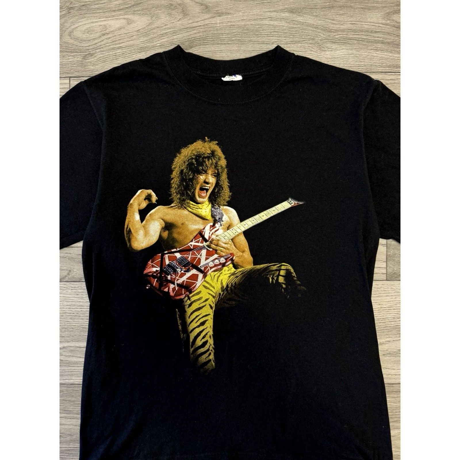 Anvil Eddie Van Halen EVH VTG Guitarist Tour T Shirt L Black Music Shirt Mens Size US L / EU 52-54 / 3 - 2 Thumbnail