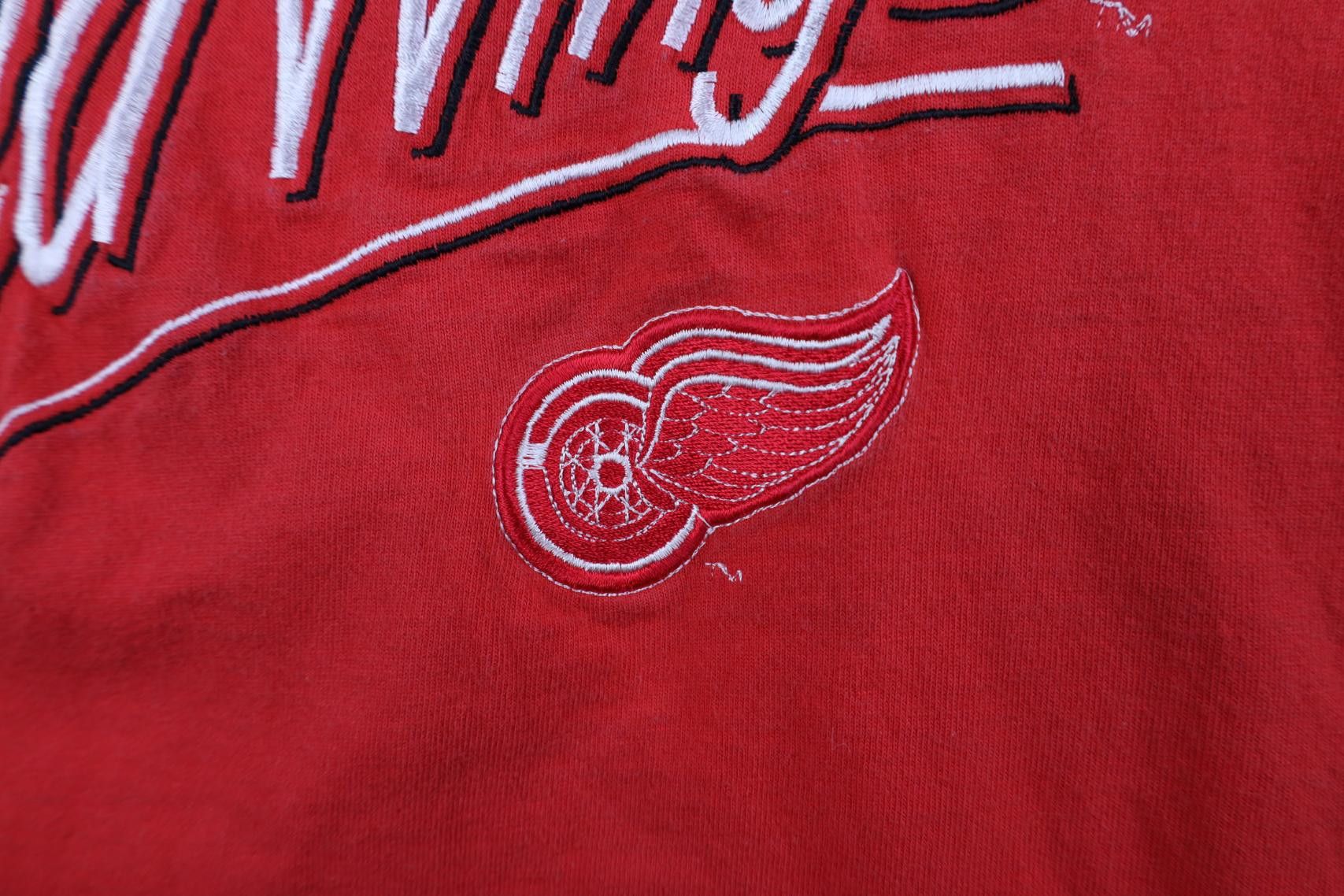 Vintage Vintage 90s Detroit Red Wings Hockey T-Shirt Cotton USA Size US XL / EU 56 / 4 - 5 Thumbnail