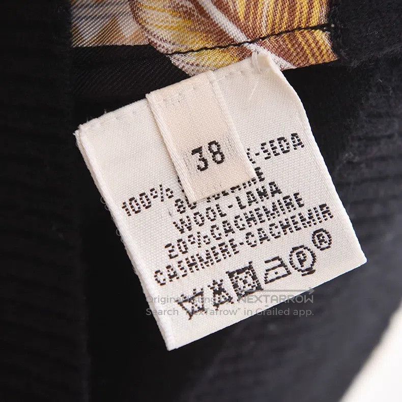 Hermes Hermes Twill silk wing pattern print + cashmere knitted V- Size XS / US 0-2 / IT 36-38 - 5 Thumbnail