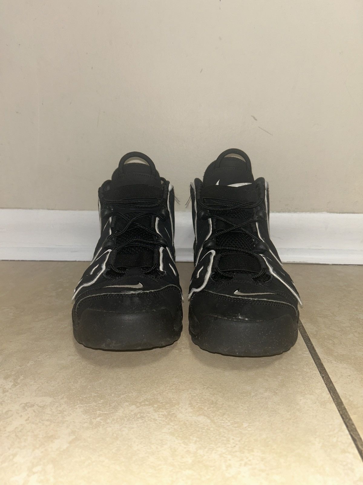 Nike Nike Air More Uptempo Black White Size US 9 / EU 42 - 3 Thumbnail