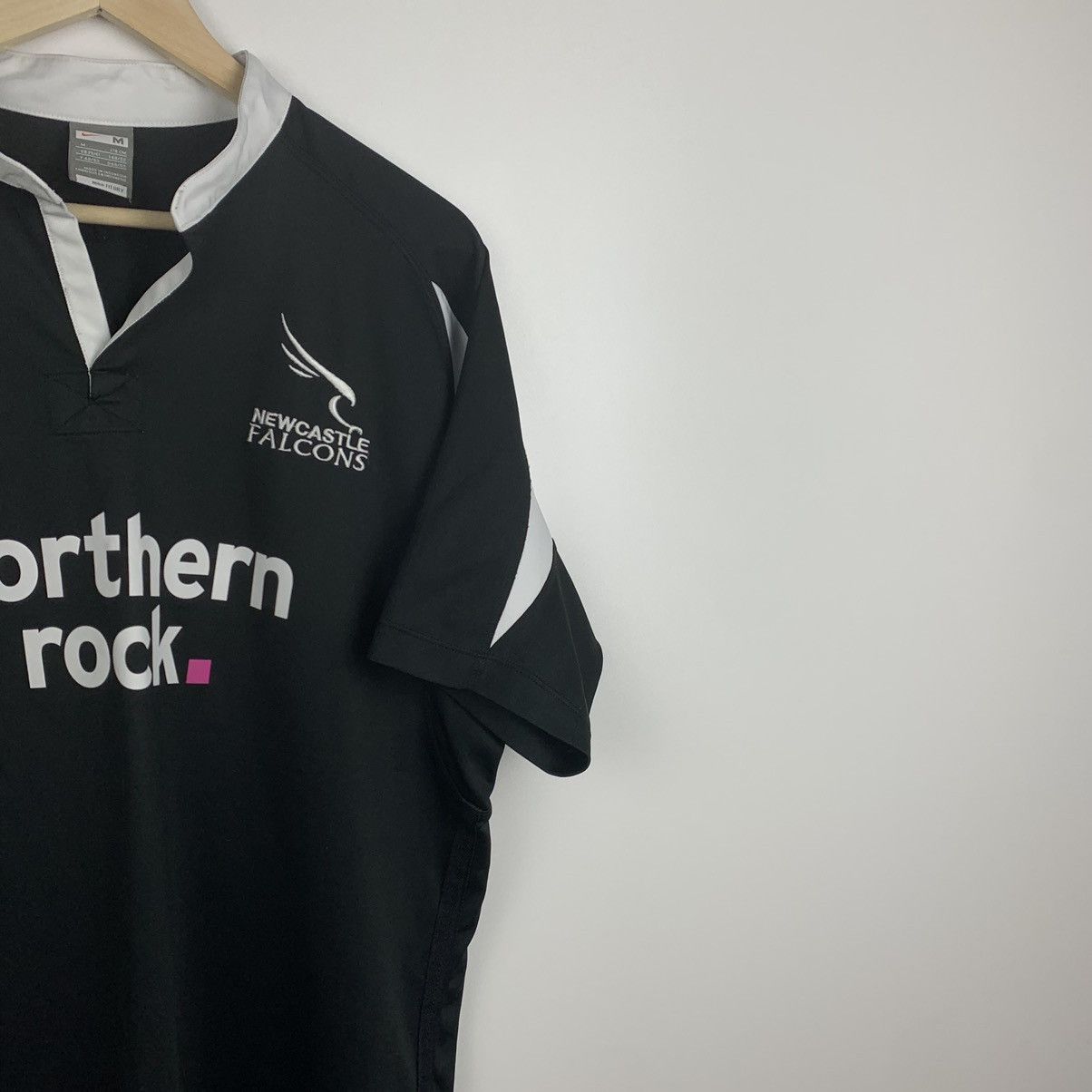 Nike Nike New Castle Falcons Rugby Jersey Black Size M Size US M / EU 48-50 / 2 - 5 Thumbnail
