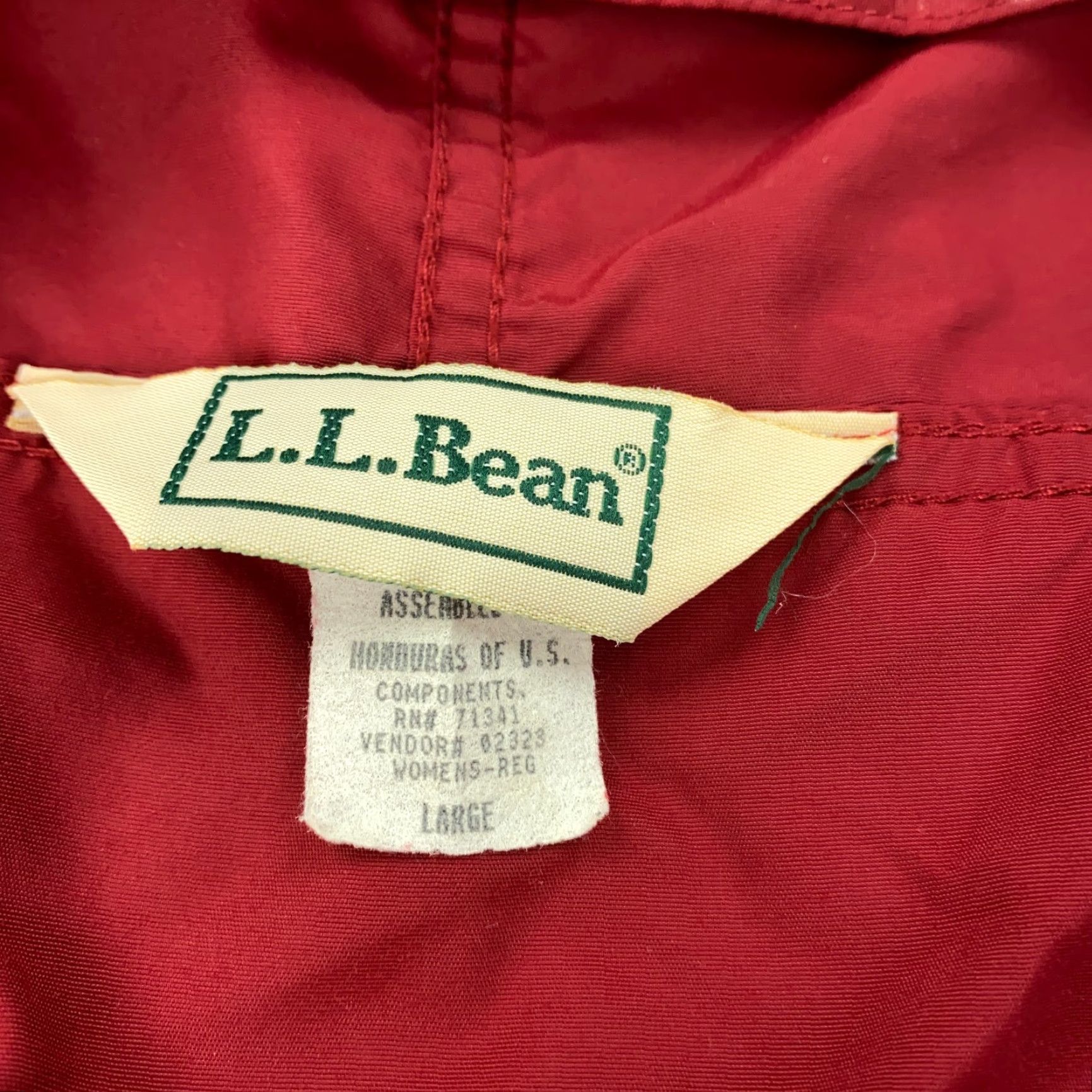 Vintage VINTAGE L.L. Bean Windbreaker Jacket Women’s Large Red Aztec Pattern 90s Casual Fall Spring Size L / US 10 / IT 46 - 7 Thumbnail
