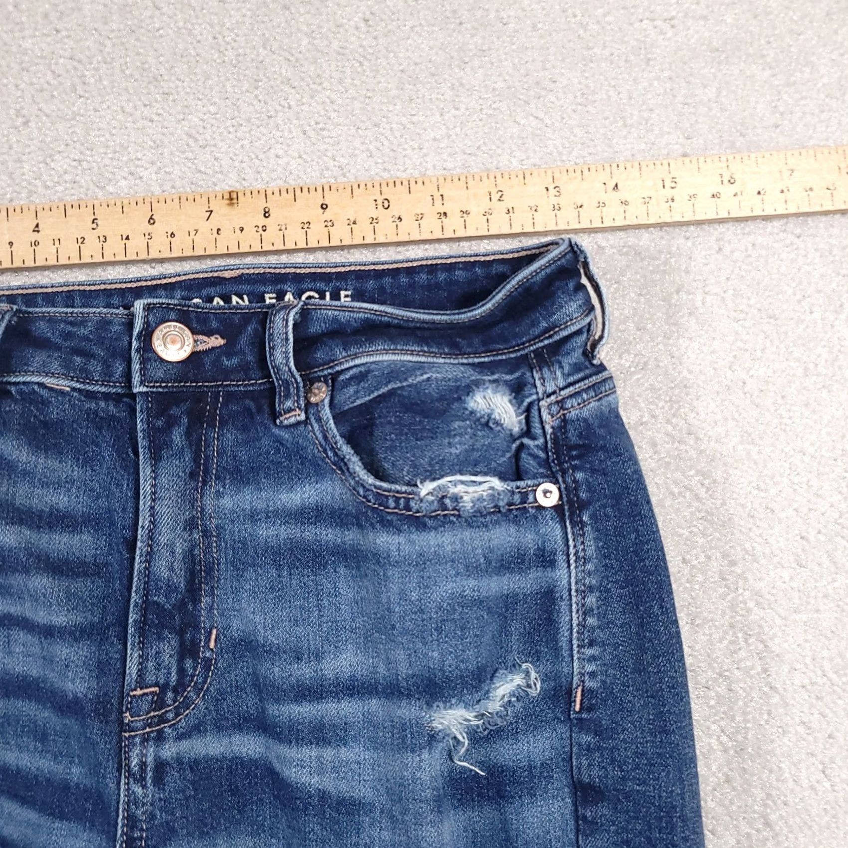 American Eagle Outfitters VINTAGE American Eagle Strigid Distressed Mom Jean Women's 4 Long 26X29 Denim Destroyed Jeans Women Regular Long 29in Blue Distressed 5-Pocket Size 27" / US 4 / IT 40 - 7 Thumbnail