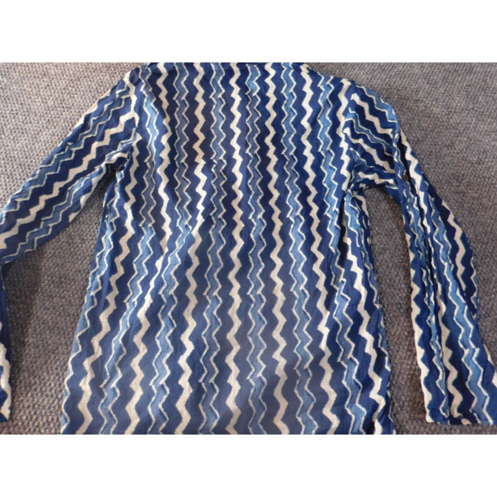 Vintage Bandeya Womens Blouse M Striped Button Long Sleeve V-Neck Pullover Casual Blue Cotton Regular Ruffle Accent 100% Down Fabric Down No holes or tears Size M / US 6-8 / IT 42-44 - 7 Thumbnail