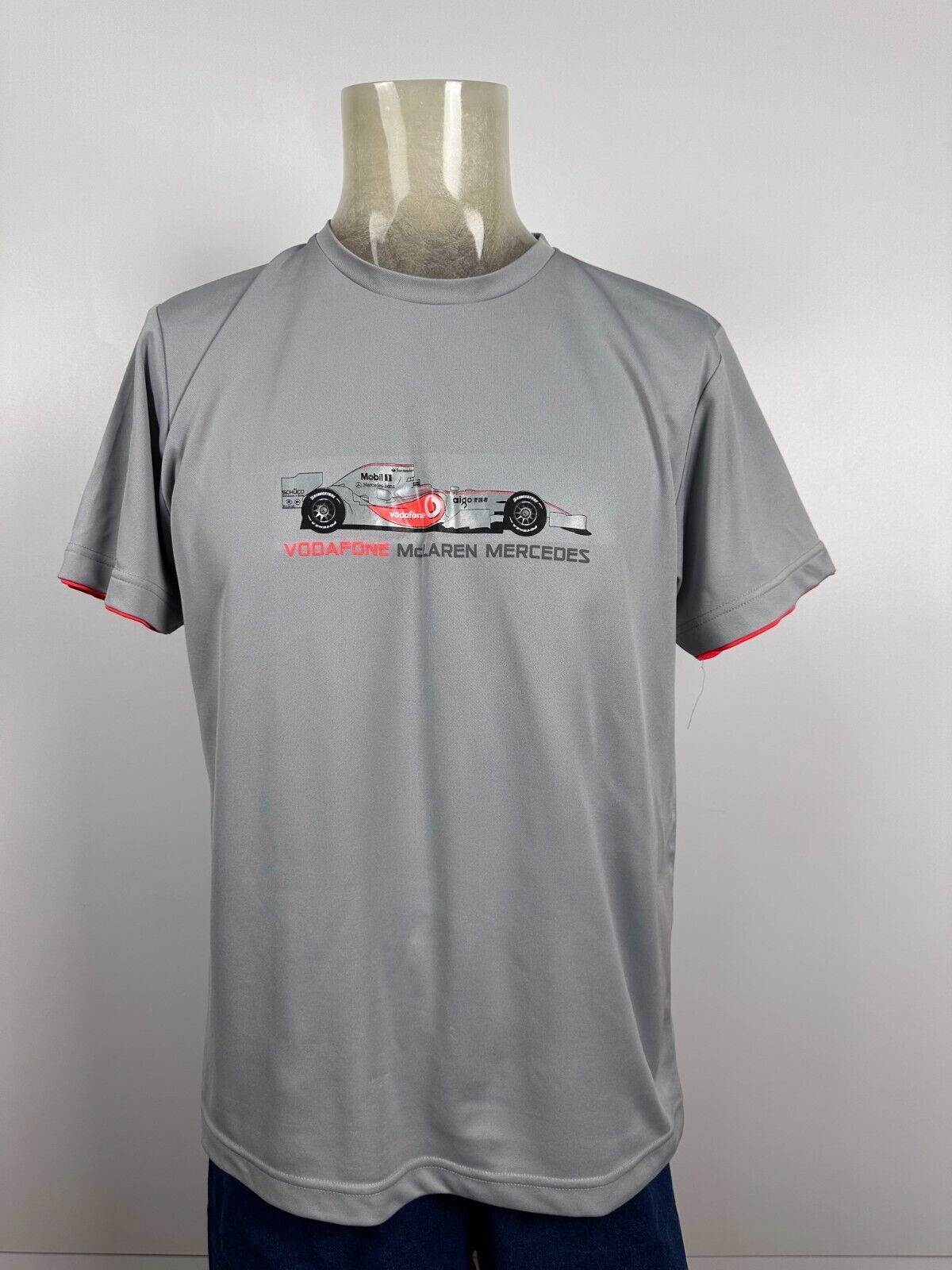 Formula 1 McLaren Mercedes Benz Vodafone F1 Formula 1 Racing T-shirt Size US L / EU 52-54 / 3 - 1 Thumbnail