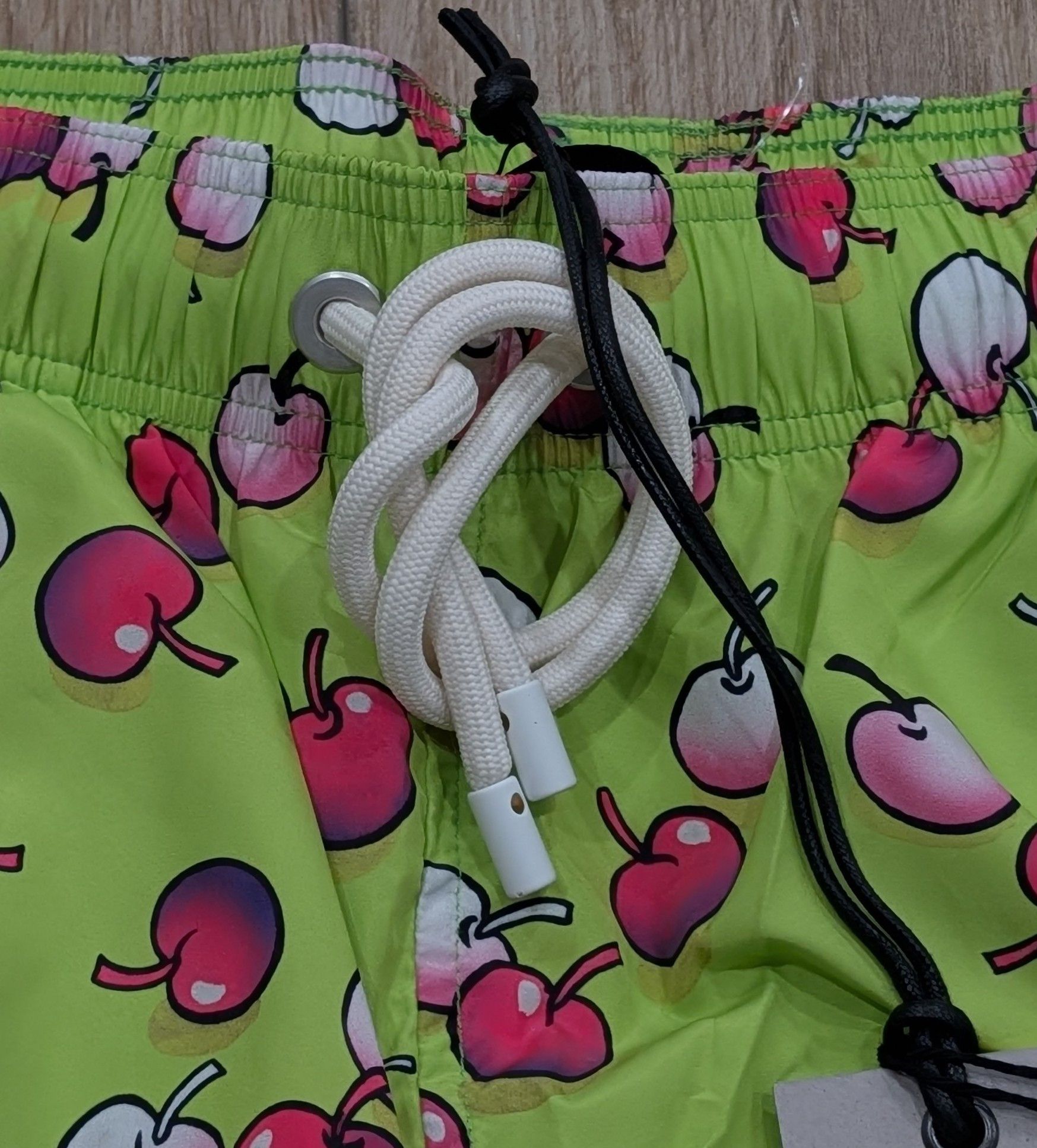 Palm Angels Palm Angels Cherries Swim Shorts Trunks Lime Multi Small Size US 30 / EU 46 - 2 Thumbnail