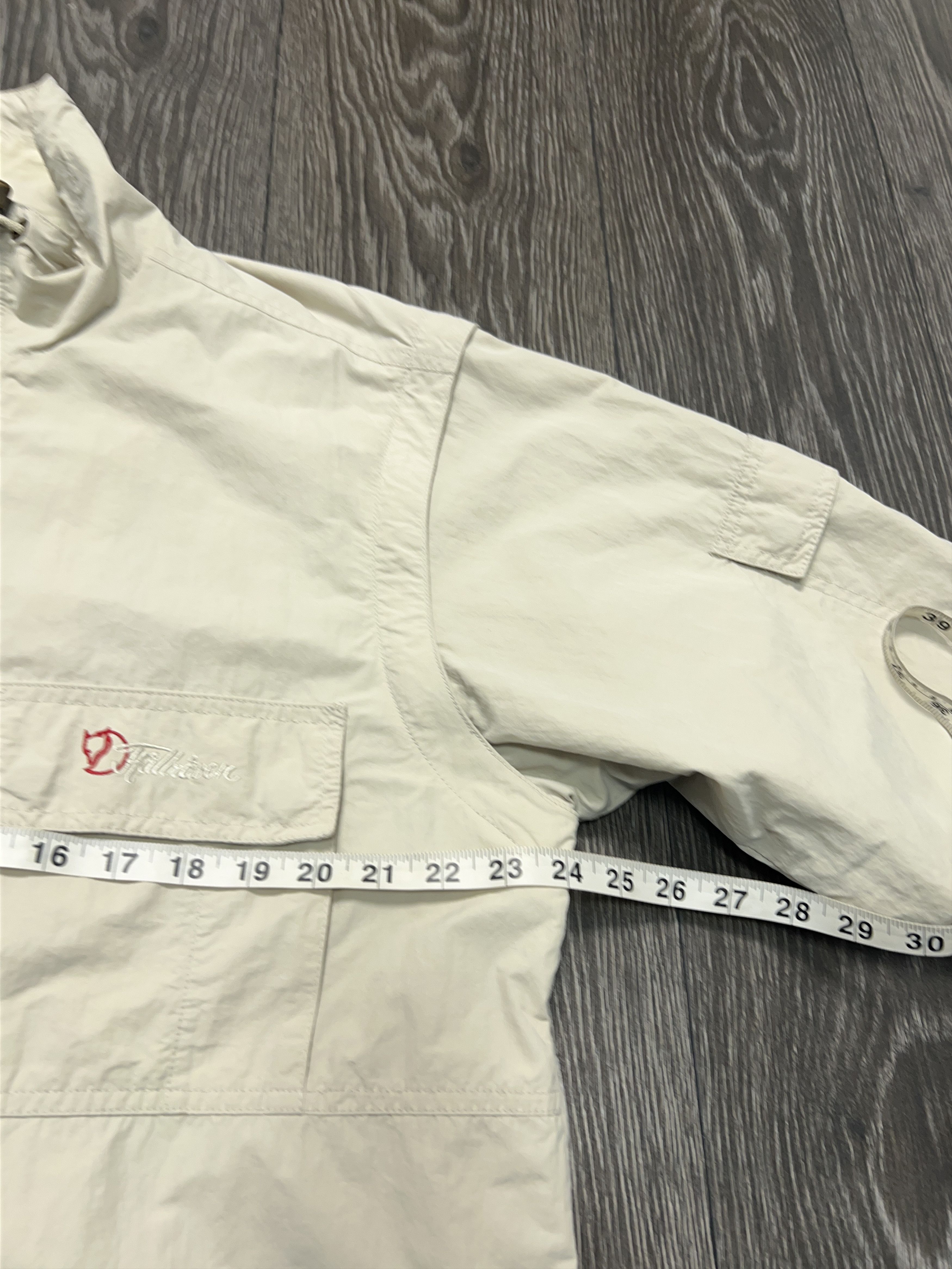 Fjallraven Fjallraven Outdoor Jacket Detachable Sleeves Vest Gilet 2in1 Size US L / EU 52-54 / 3 - 20 Thumbnail