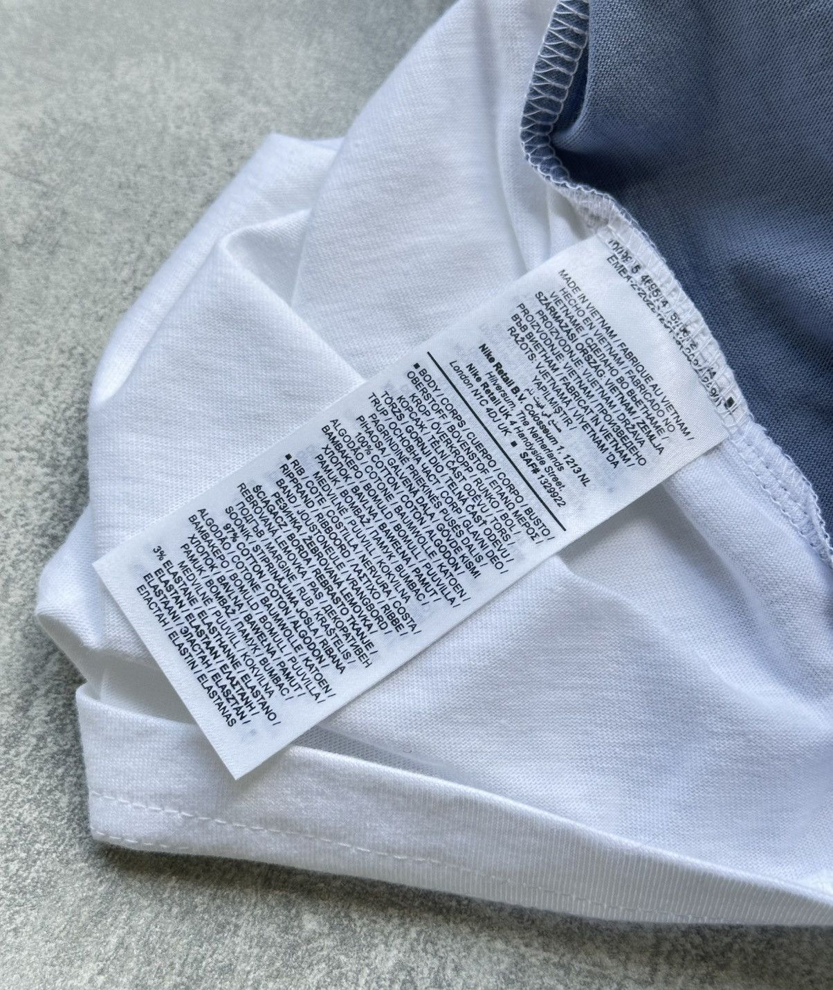 Nike NWT Nike TN Sportswear T-Shirt White Cotton Loose Fit Size L Size US L / EU 52-54 / 3 - 6 Thumbnail