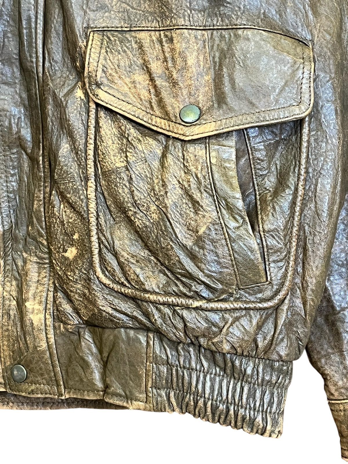 Vintage UNIQLO type A-2 sheepskin leather bomber jackets