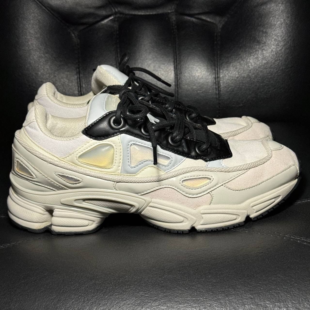Adidas × Raf Simons adidas raf simons ozweego Size US 9.5 / EU 42-43 - 1 Thumbnail
