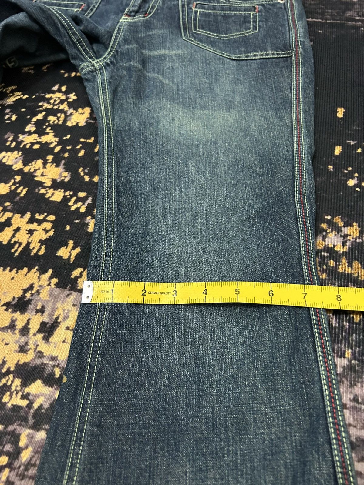 Angel Blue Vintage Angel Blue One Star Pocket Back Wash Flare Jeans Size US 29 - 22 Thumbnail
