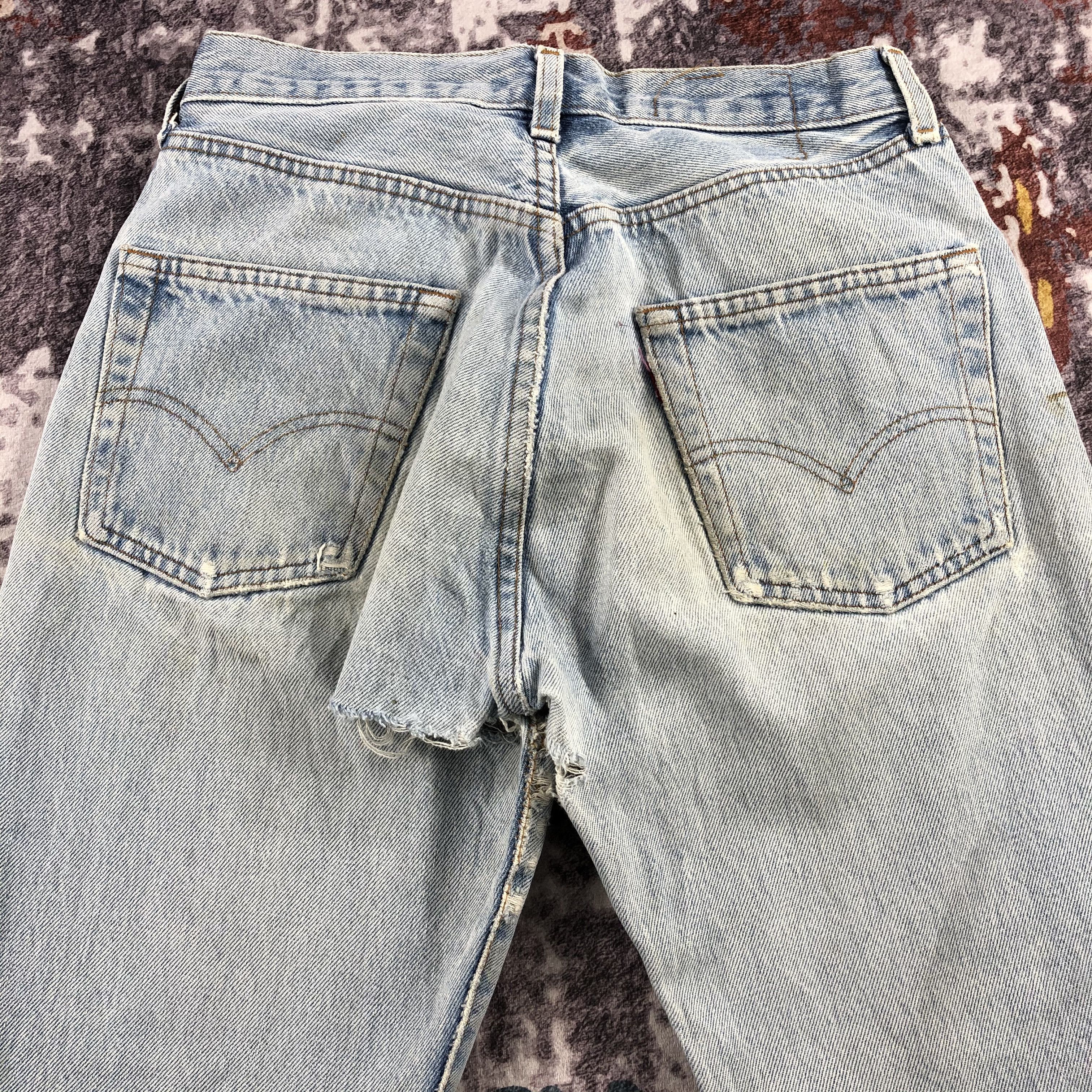 Levi's × Vintage 90s Vintage Ripped Levis 501 Jeans-JM2531 Size US 28 / EU 44 - 4 Thumbnail