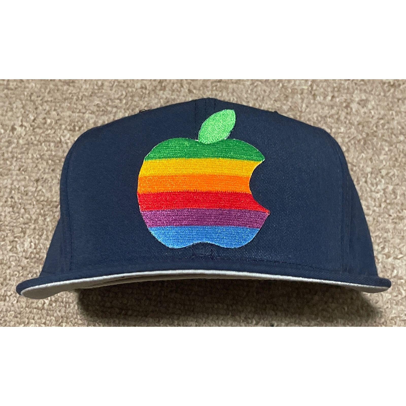 Apple Vintage 80s Med-Large Apple Mac Macintosh Computers New Era Size ONE SIZE - 2 Thumbnail