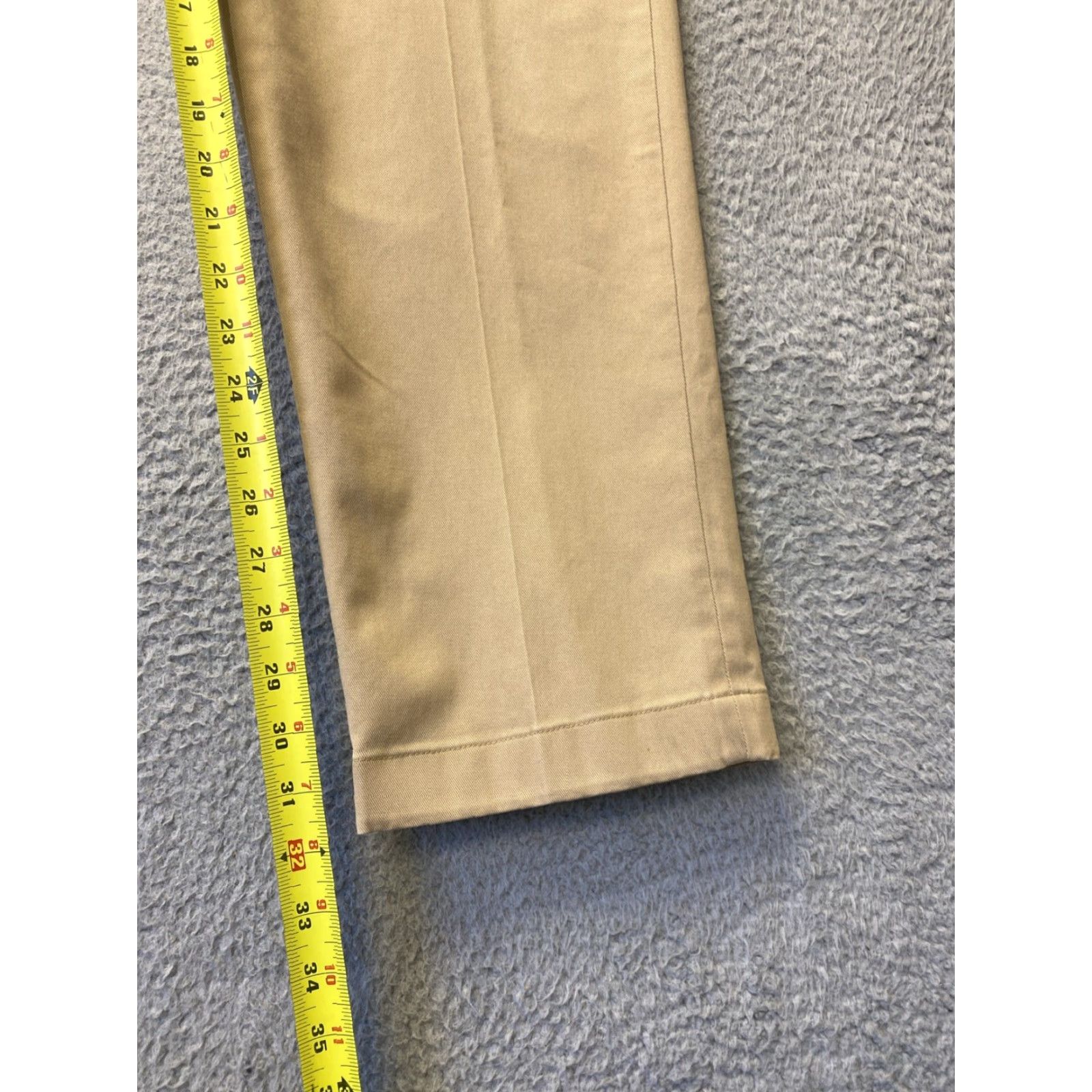 Brooks Brothers Brooks Brothers Chino Pants Mens 36x32 Tan Slim? Regular Flat Front 32 Inseam Dress Casual Men Tan Brooks Brothers Pants Size US 36 / EU 52 - 4 Thumbnail