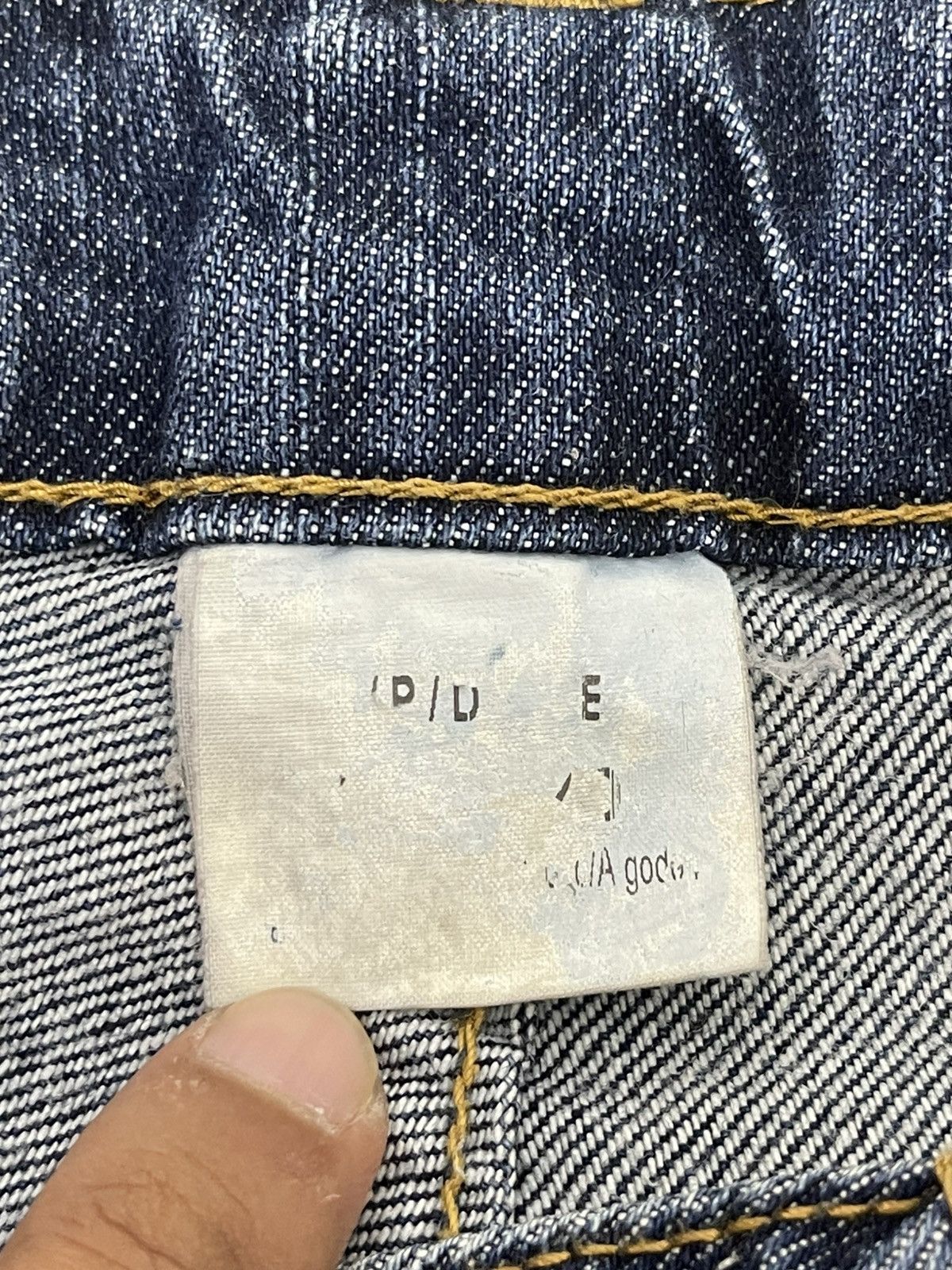Hysteric Glamour Slim Jeans Unknow Japan Faded Acid Washed 2🟦0 Size US 33 - 14 Thumbnail