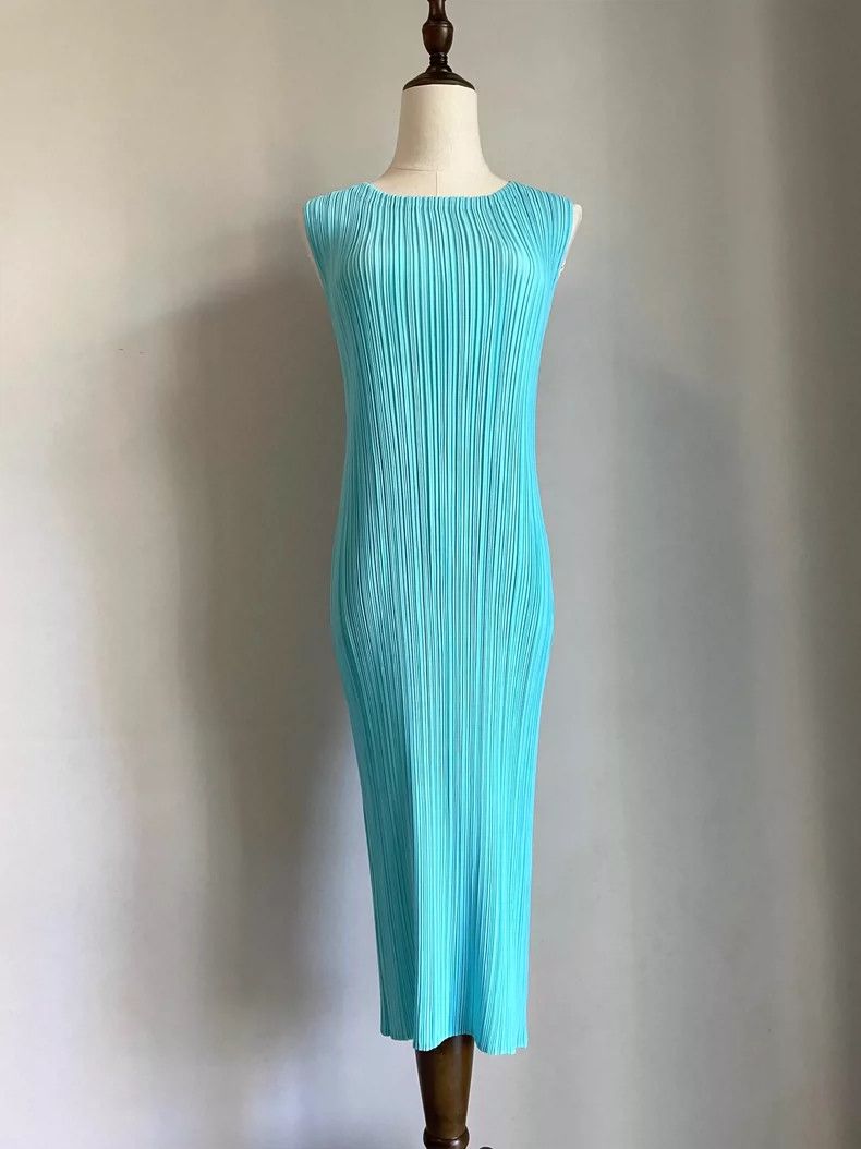 Issey Miyake Issey Miyake size:2 Ice blue mainline dress Size S / US 4 / IT 40 - 1 Thumbnail