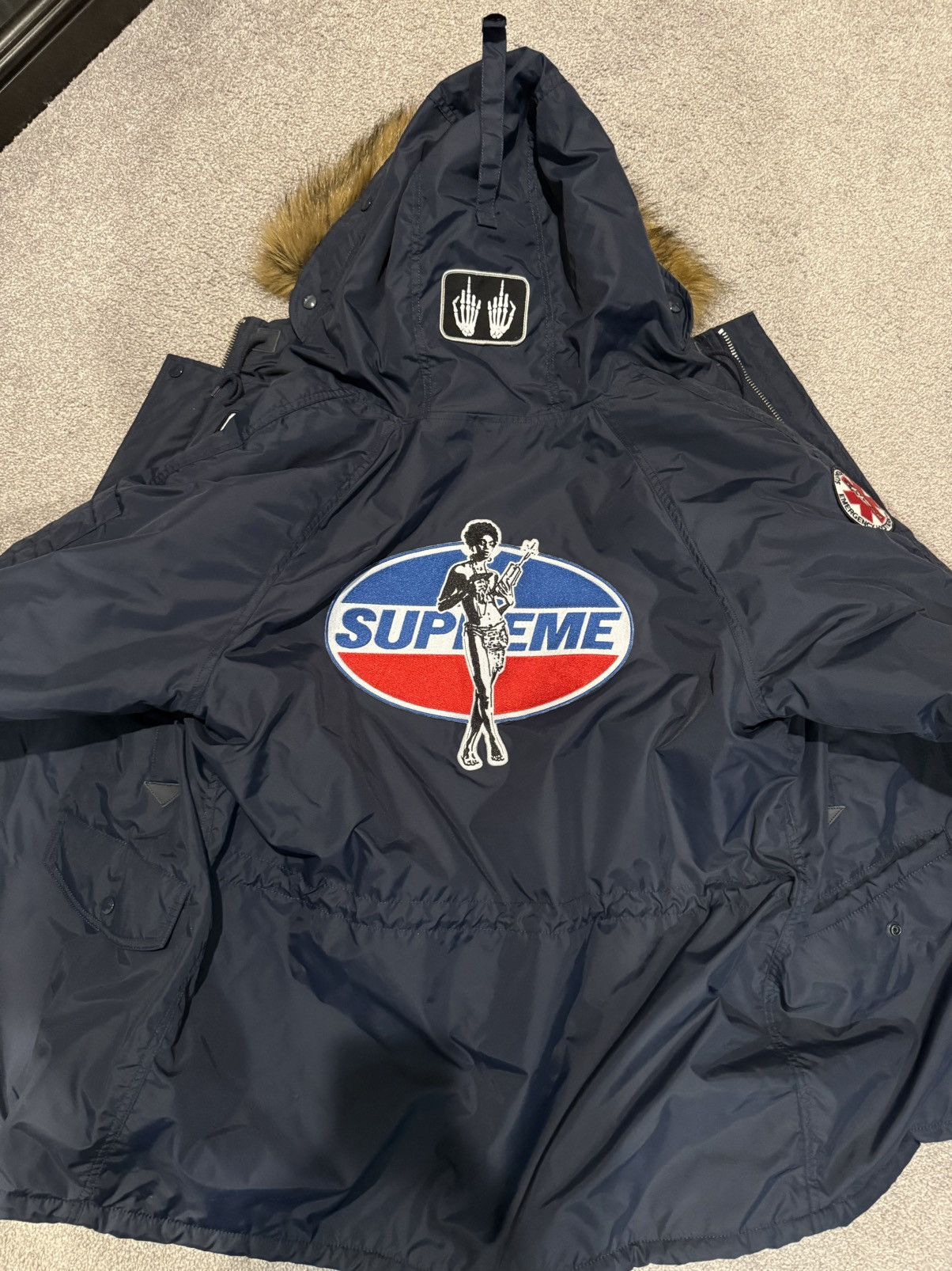 Hysteric Glamour × Supreme Supreme x Hysteric Glamour N-3B Parka 'Navy' Size US M / EU 48-50 / 2 - 6 Thumbnail