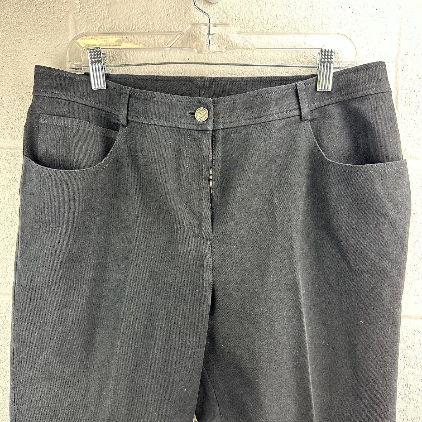 St. John ST.JOHN Black Pants Size 12 (L), Made In USA Size 34" / US 12 / IT 48 - 2 Thumbnail