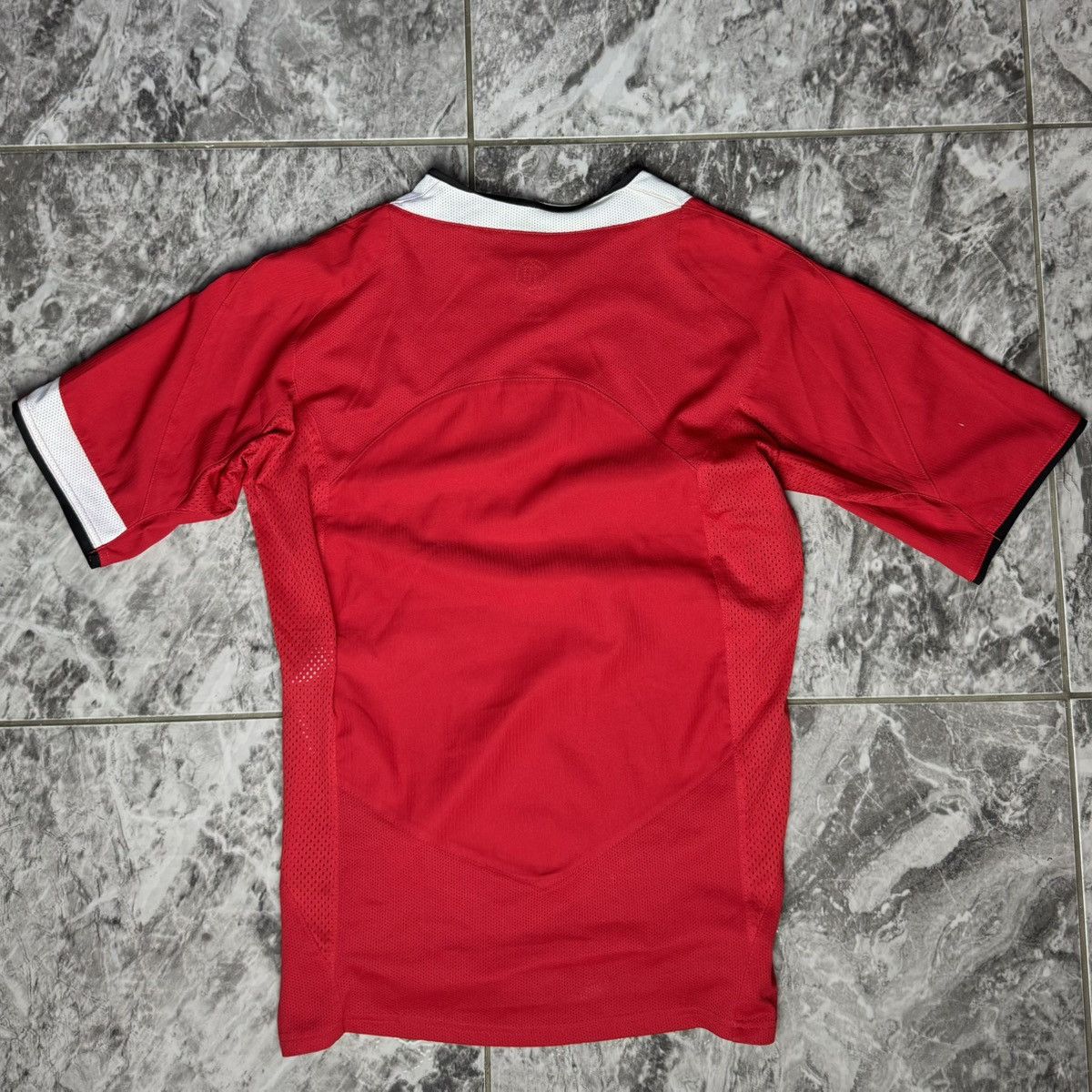 Nike × Vintage Nike Manchester United Jersey 2004 Vodafone Size US S / EU 44-46 / 1 - 2 Thumbnail