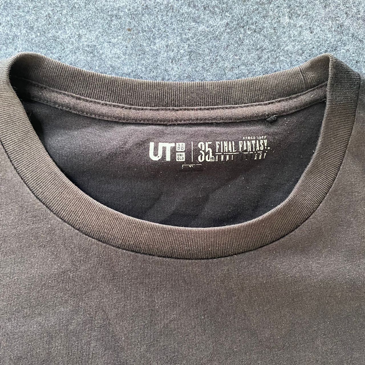 Vintage Vintage Final Fantasy Movie Promo Tshirt Size US L / EU 52-54 / 3 - 8 Thumbnail