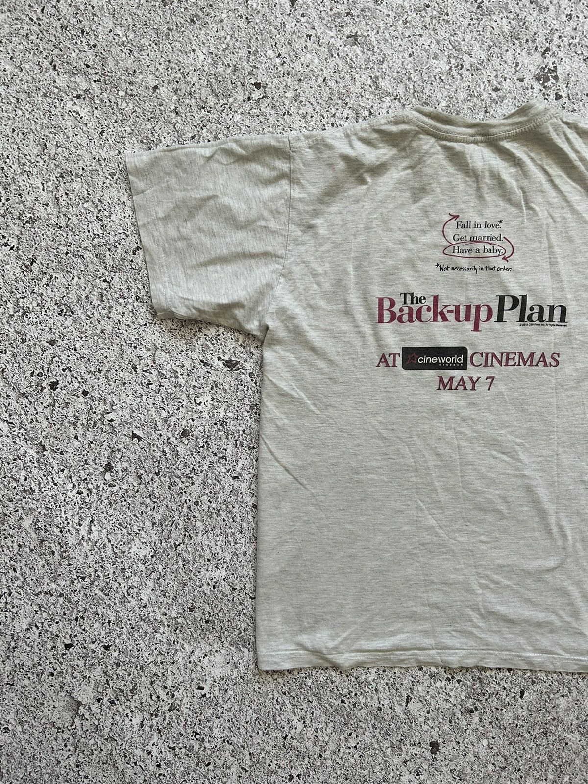 Vintage Vintage 2010 Jennifer Lopez The Back-Up Plan Movie T-Shirt Size US S / EU 44-46 / 1 - 6 Thumbnail
