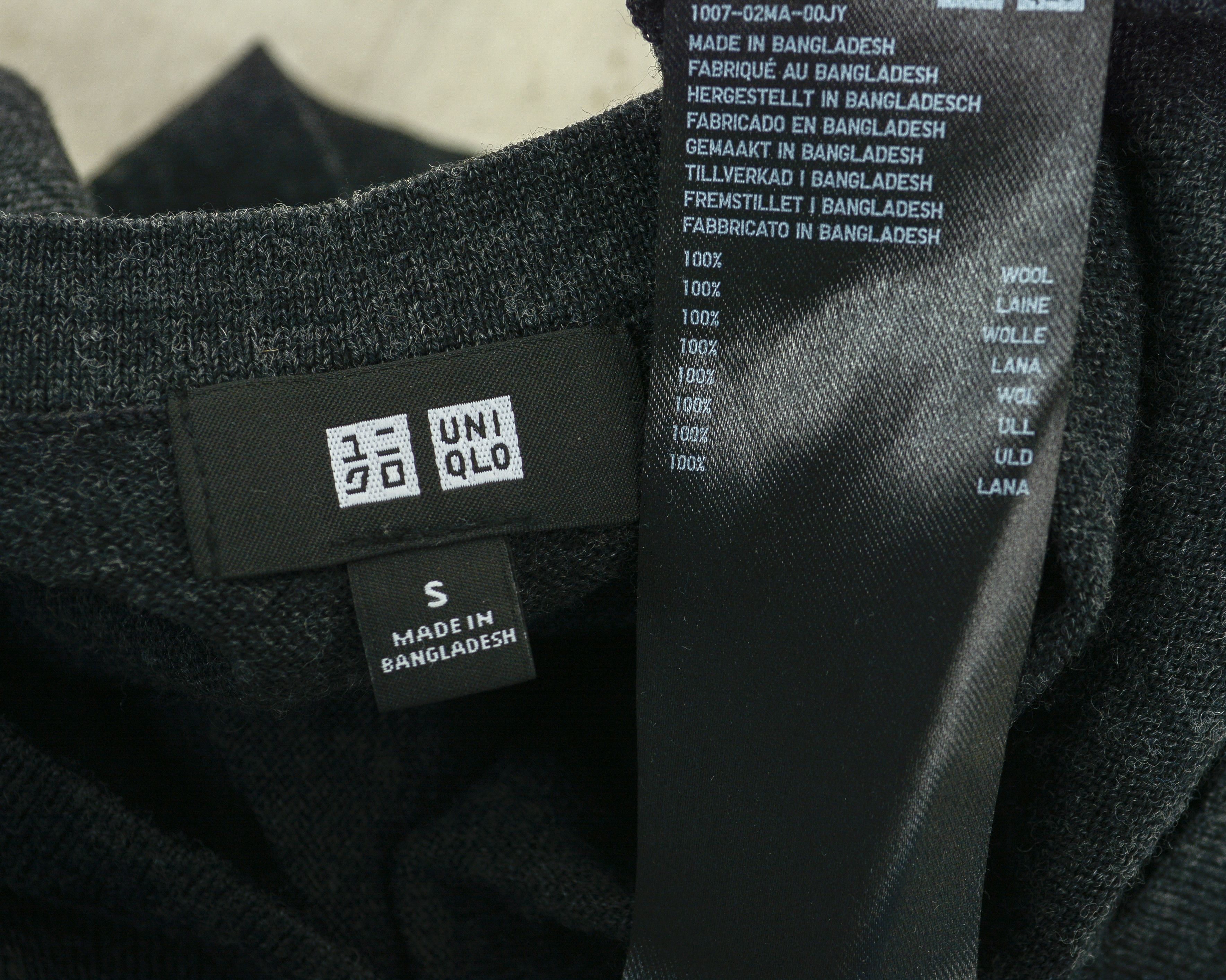 Uniqlo S Sweatshirt Jumper Pullover Long Sleeved Sweater Casual Top Size US S / EU 44-46 / 1 - 4 Thumbnail