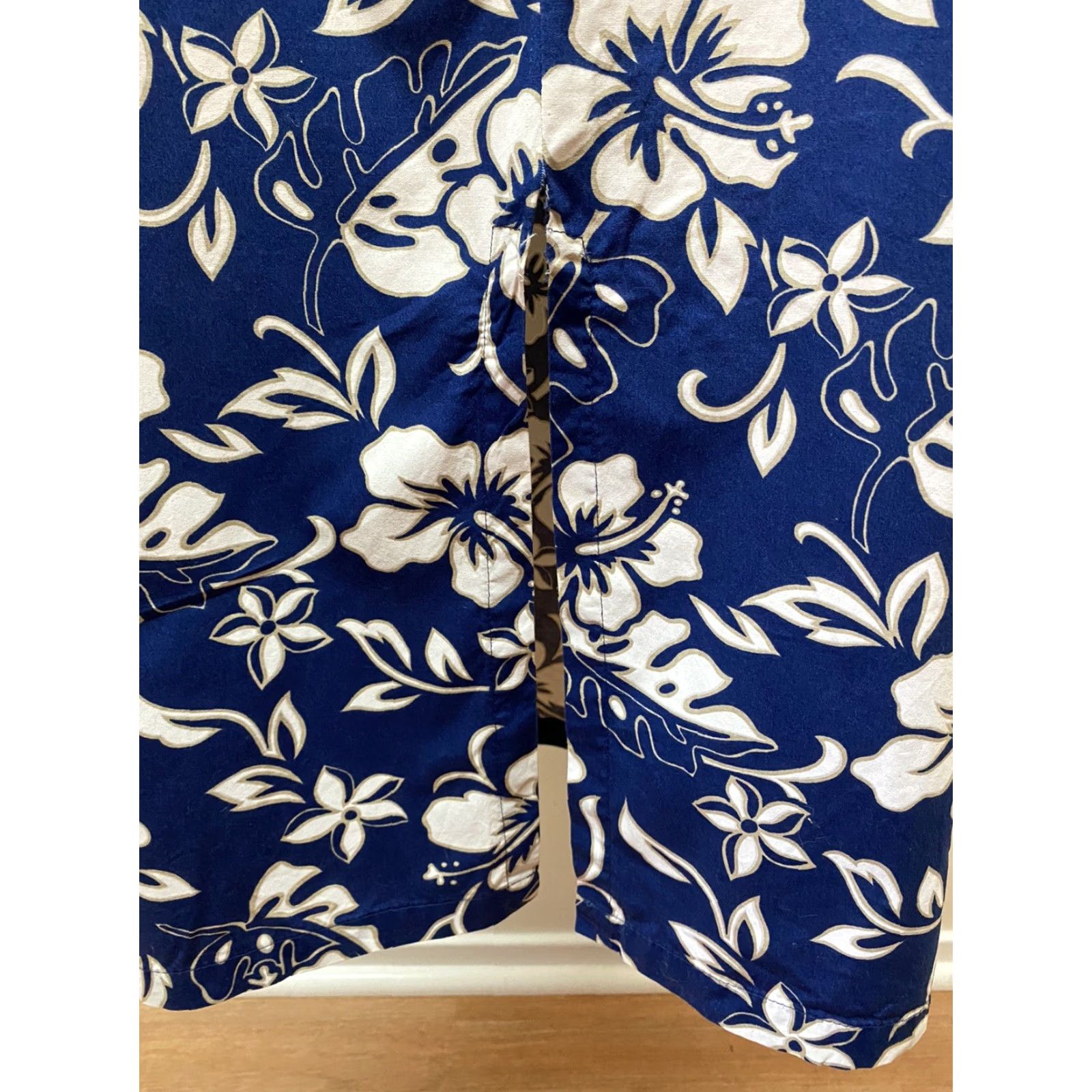 Hilo Hattie VINTAGE Hilo Hattie Hawaiian Aloha Sundress Blue Floral Size 10 Womens Size XXS / US 00 / IT 34 - 3 Thumbnail