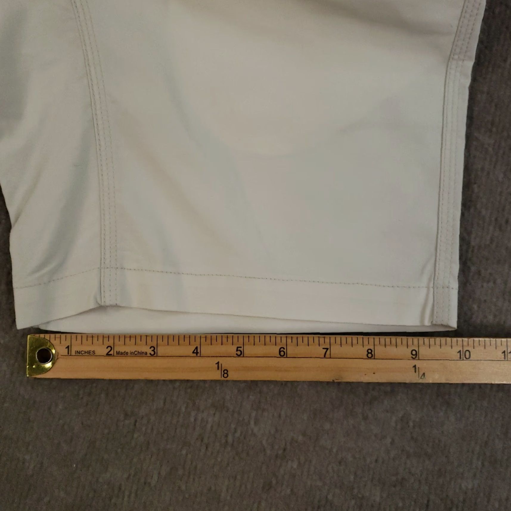 Mountain Khakis VINTAGE Mountain Khakis Shorts Mens Size 30 Oatmeal Stretch Poplin Slim Fit 8" Inseam Size US 30 / EU 46 - 3 Thumbnail