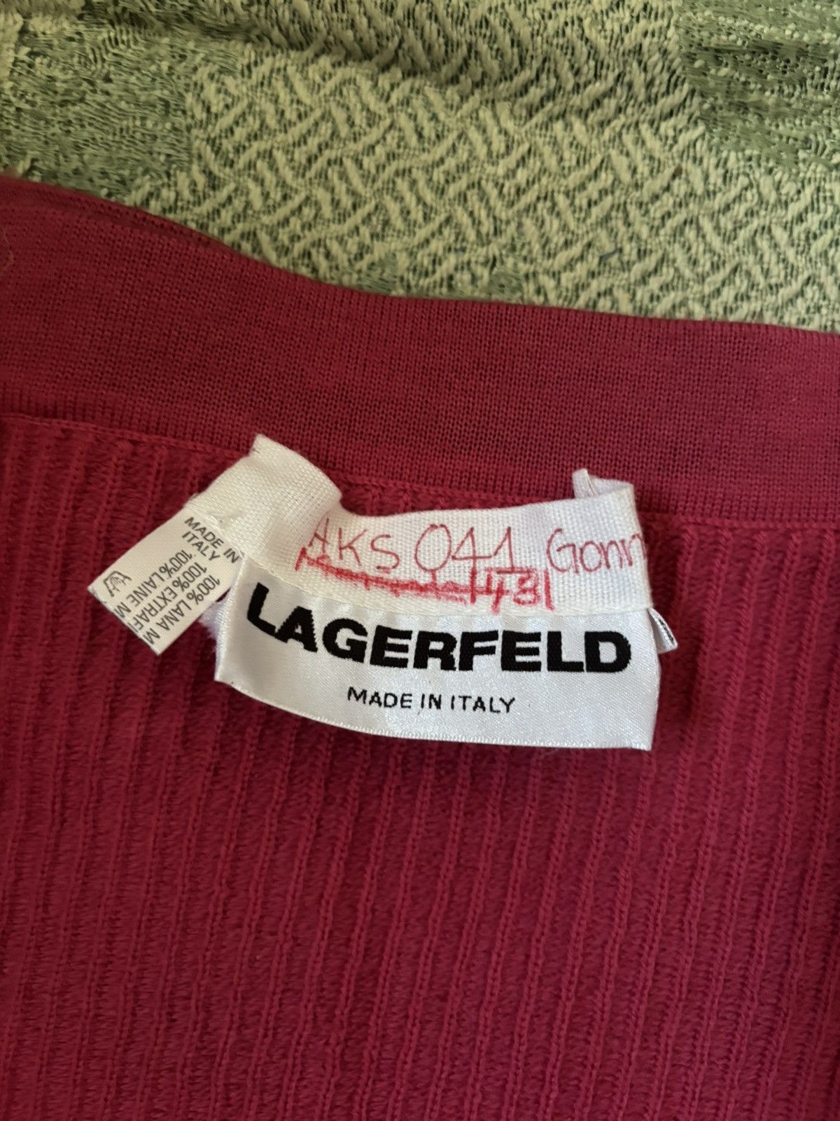 Karl Lagerfeld Vintage Lagerfeld Ribbed Knit Midi Skirt - Extra Fine Wool Size 27" / US 4 / IT 40 - 4 Thumbnail