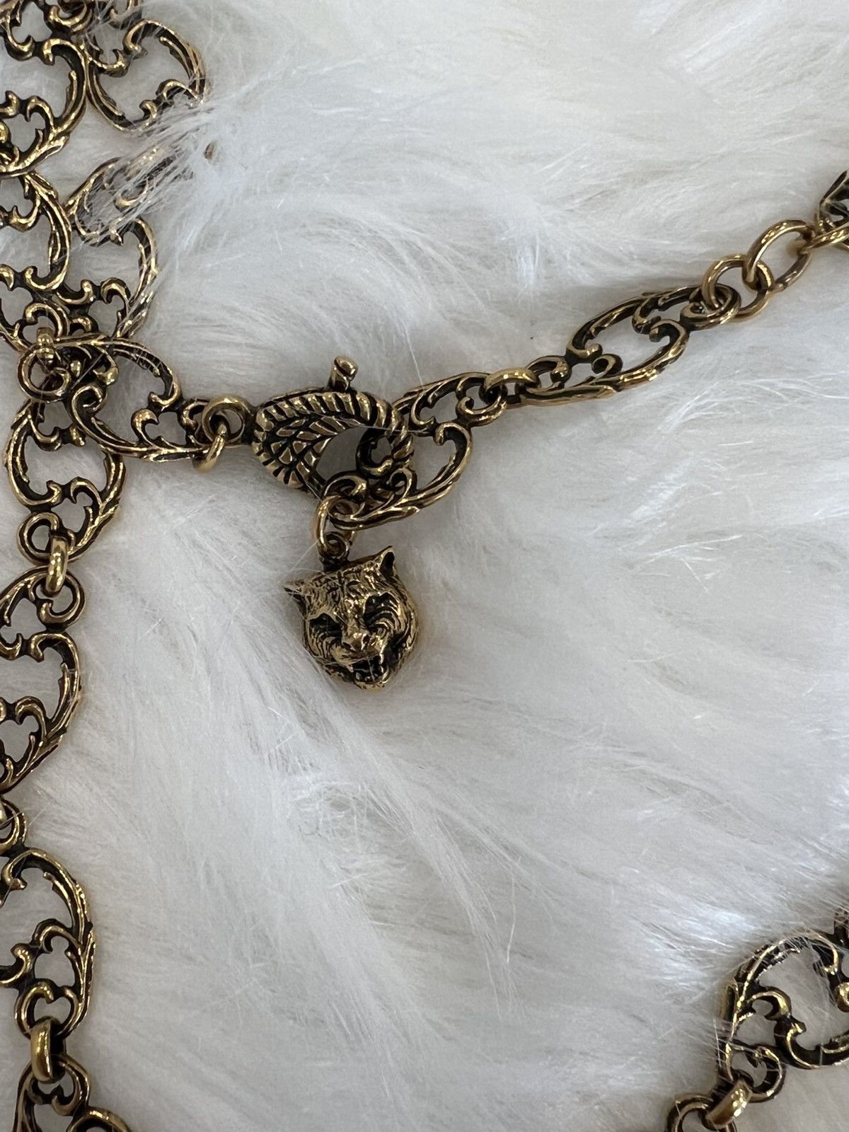 Gucci Double G Crystal Pendant Necklace – Baroque Chain
