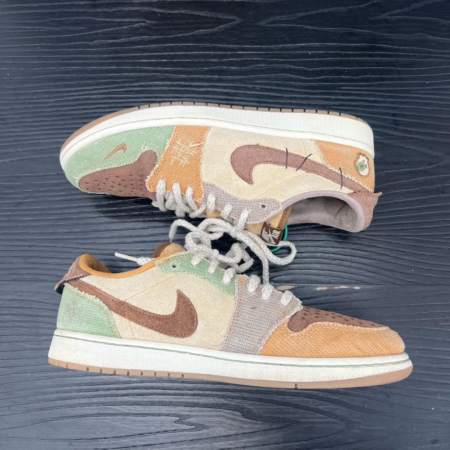Nike AJ1 Low Voodoo Doll 44 New Box Size US 11 / EU 44 - 3 Thumbnail